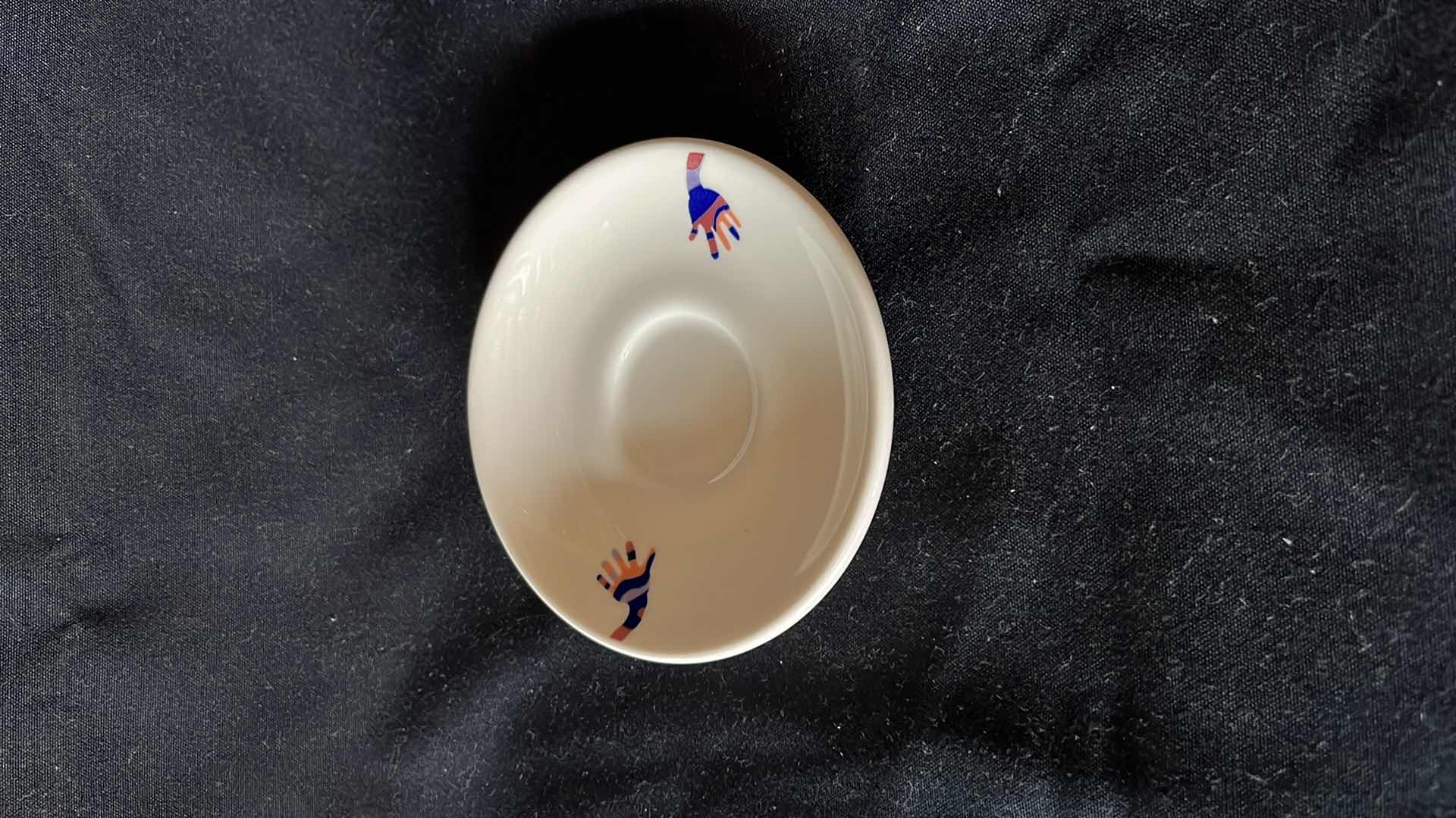 Photo 1 of ONEIDA BUFFALO DINNER AND SAUCER PLATES (SETS OF 8)