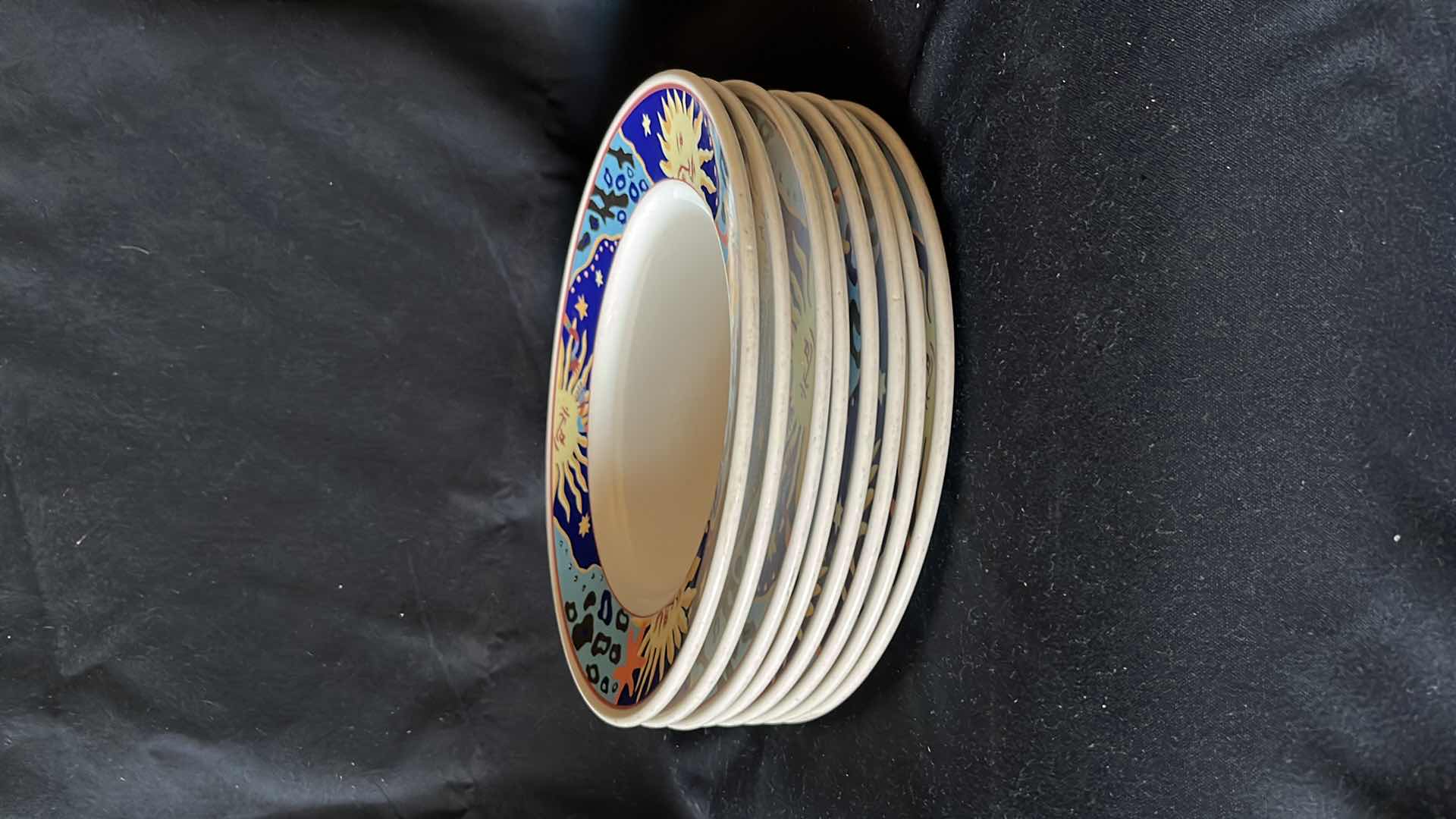 Photo 1 of ONEIDA CLASSIC CELESTIAL DINNER PLATES (8)