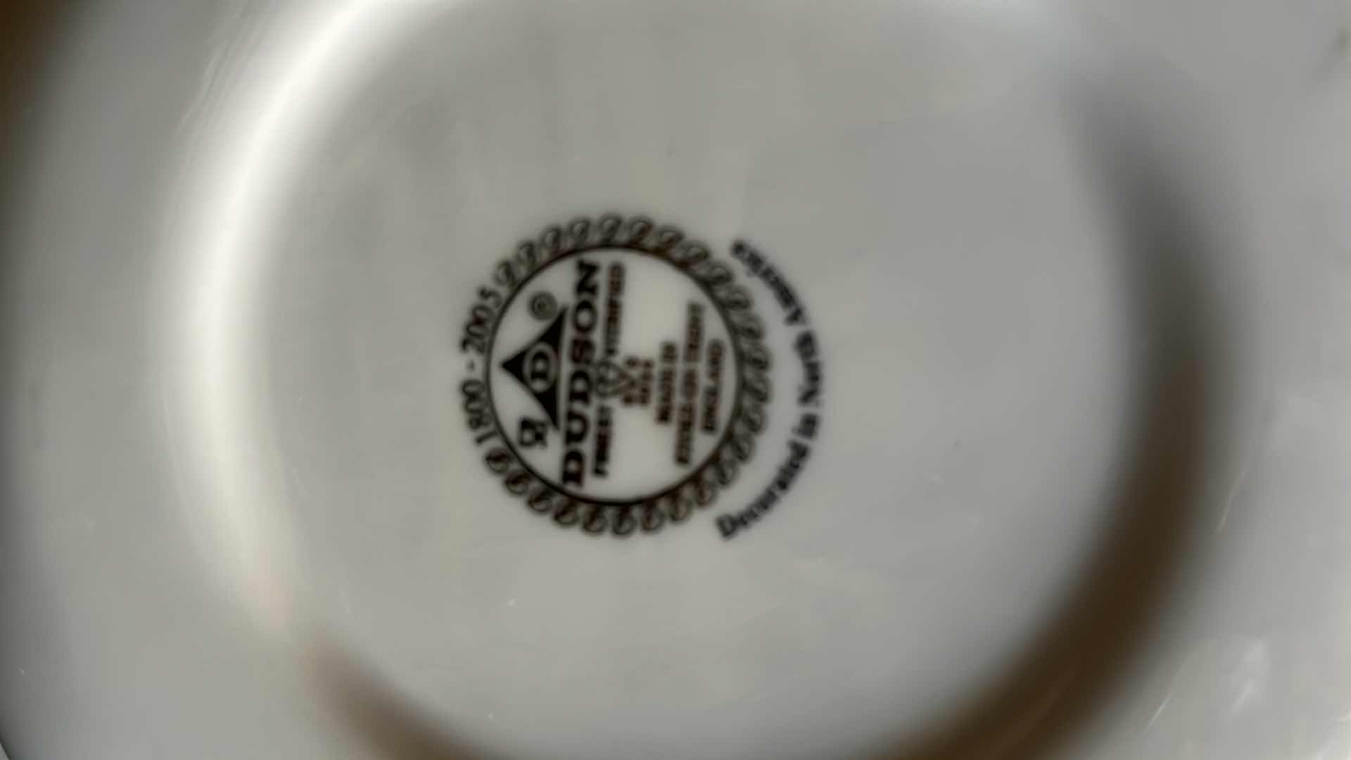 Photo 6 of DUDSON FINEST VOODOO SERVING BOWLS AND SERVING PLATES (SETS OF 4)