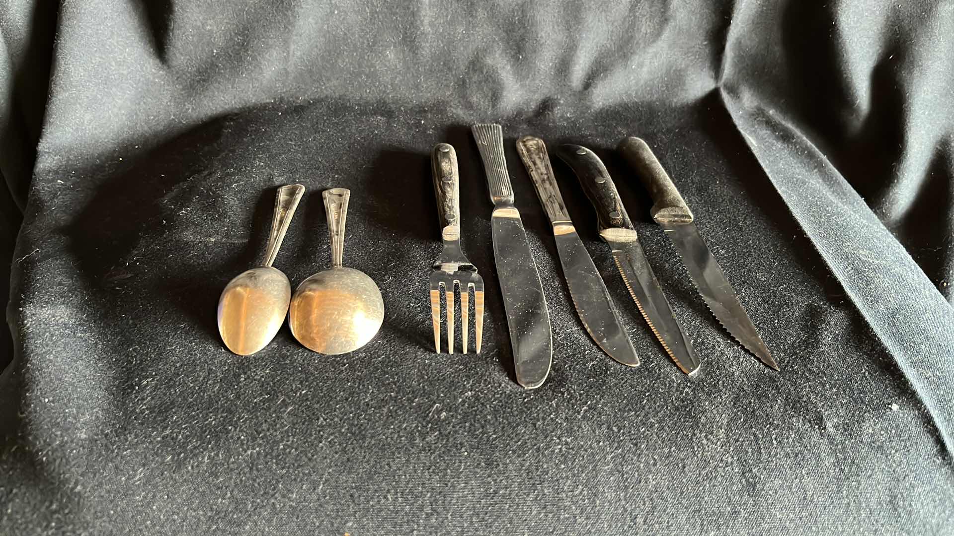Photo 1 of FLATWARE VARIOUS STYLES SPOONS, FORKS, BUTTER KNIVES, STEAK KNIVES SETS OF 20 EACH W COMMERCIAL HALF SIZE FLATWARE RACK