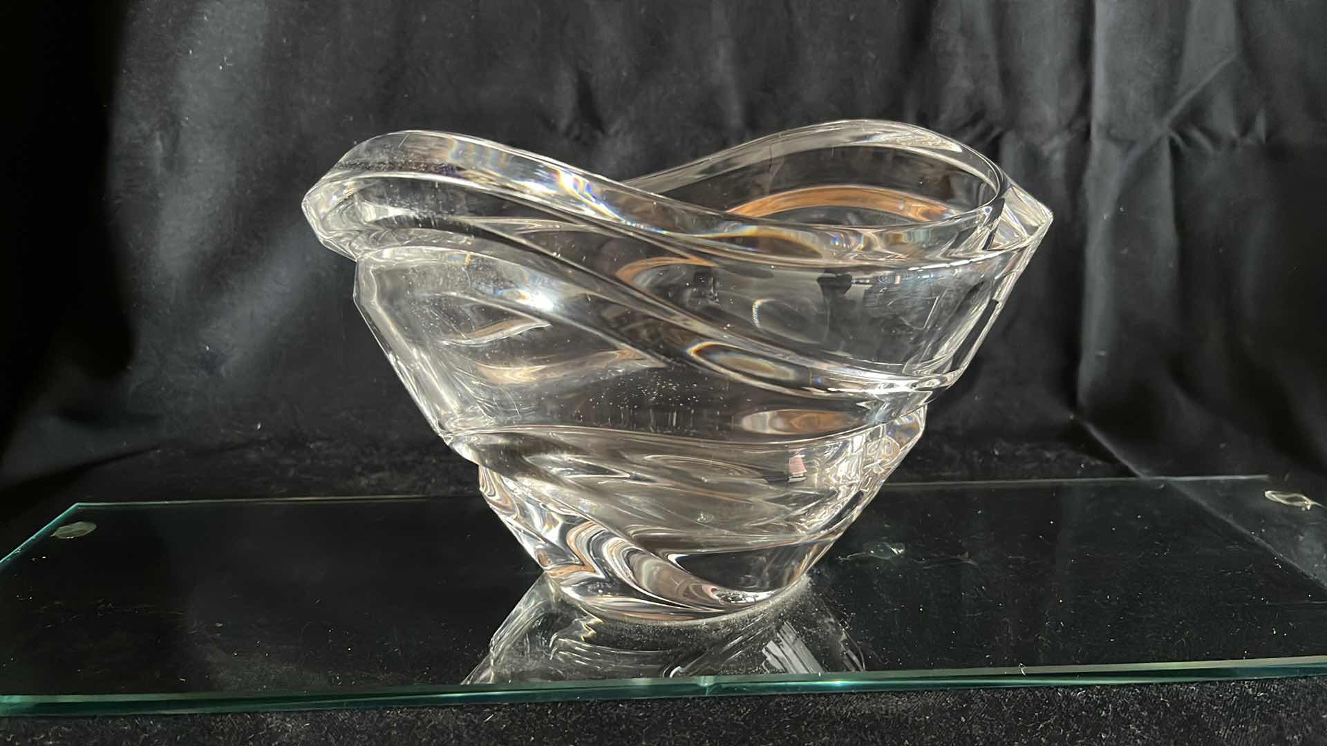 Photo 1 of LENNOX TIDES COLLECTION OVAL 8” BOWL W ATTACHED GLASS, 18.25” X 5.25”