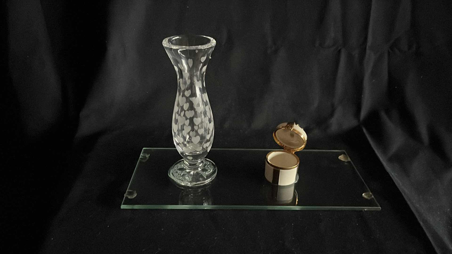 Photo 1 of LENOX TINY TREASURES GIFT BOX, ETCHED GLASS VASE W ATTACHED GLASS AND METAL PICTURE EASEL AND WHITE CRACKLED GLASS VASE 12” X 5.25”