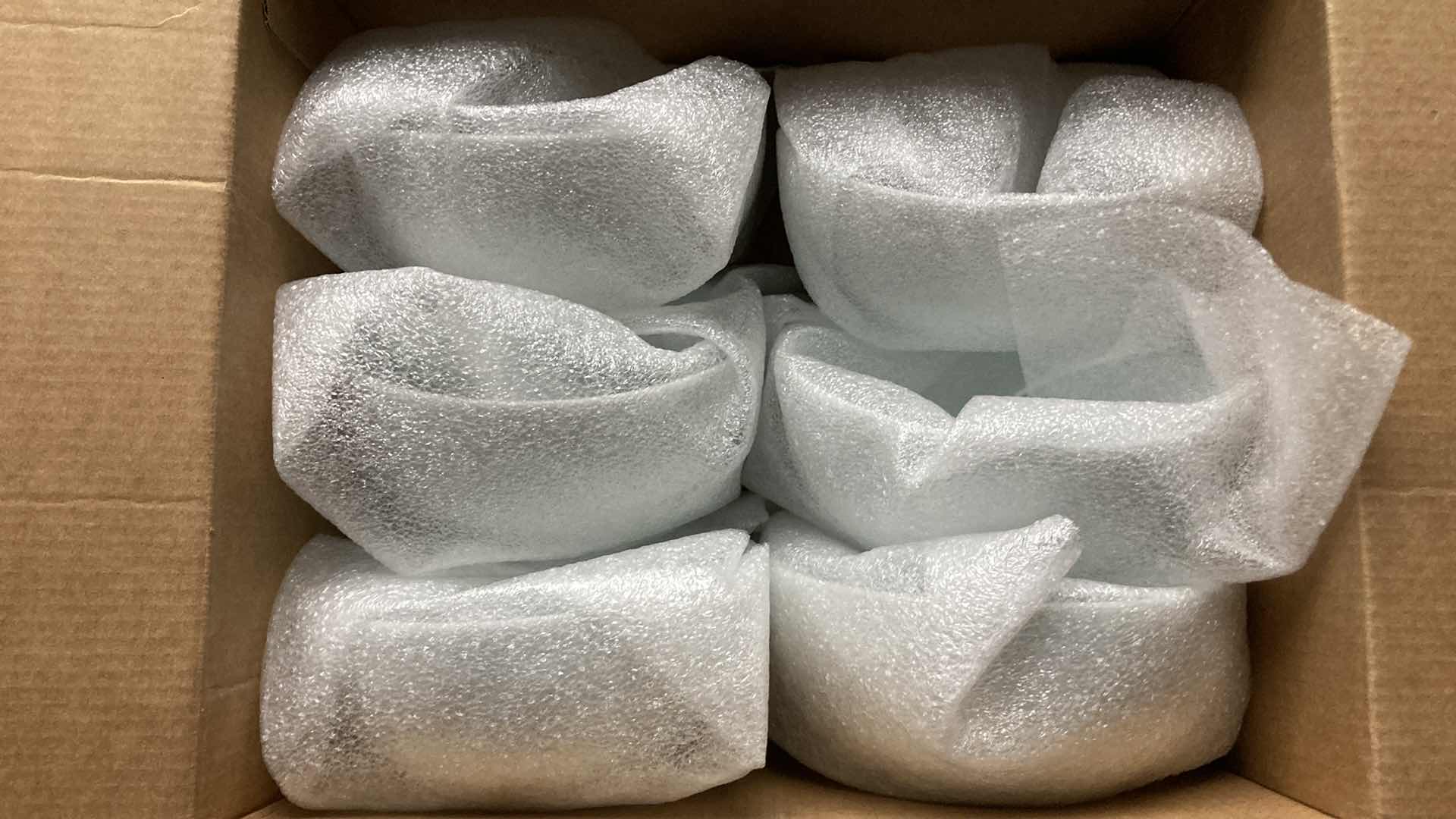 Photo 4 of NEW BERNARDAUD MINI CEREAL BOWLS (6)