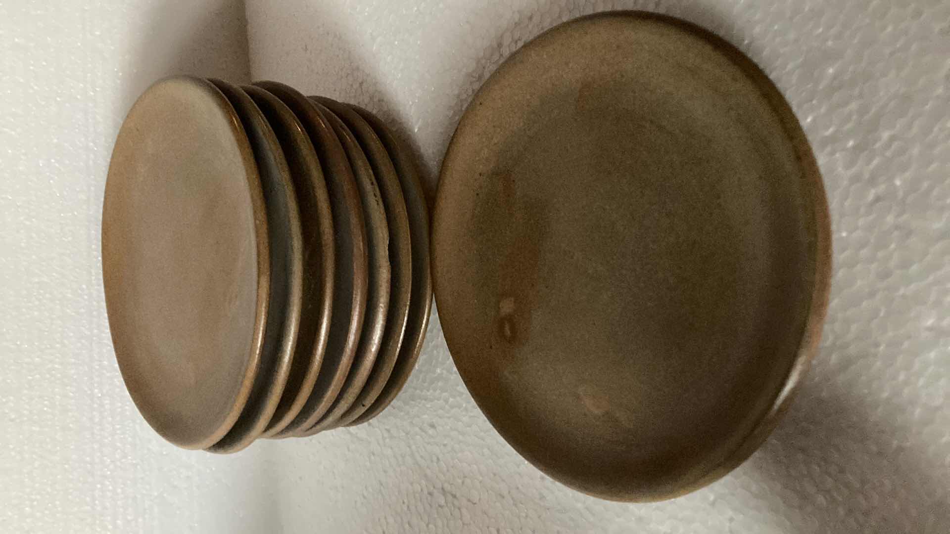 Photo 3 of MEXICAN CLAY PLATE AND DINING SET (24)