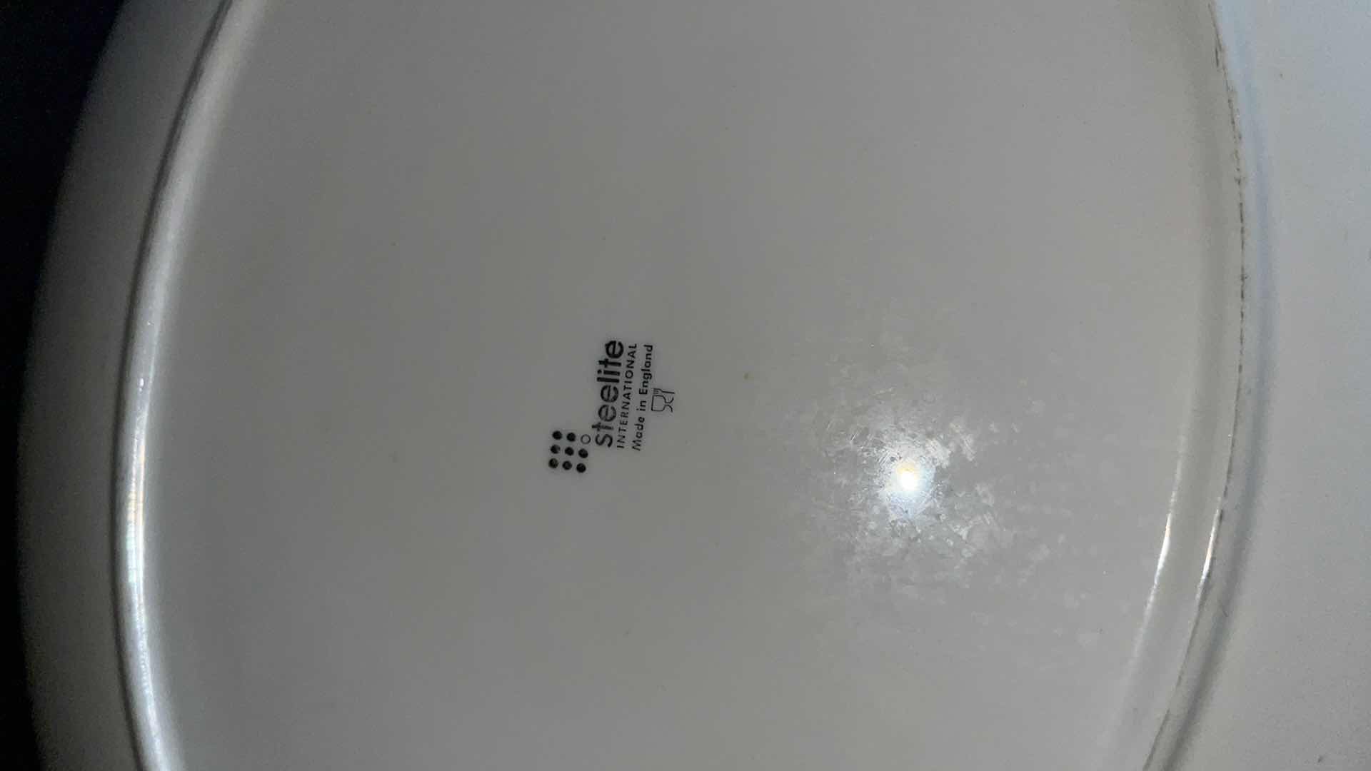 Photo 1 of STEELITE INTERNATIONAL OVAL PLATTER 13.25” X 10.5” (12)