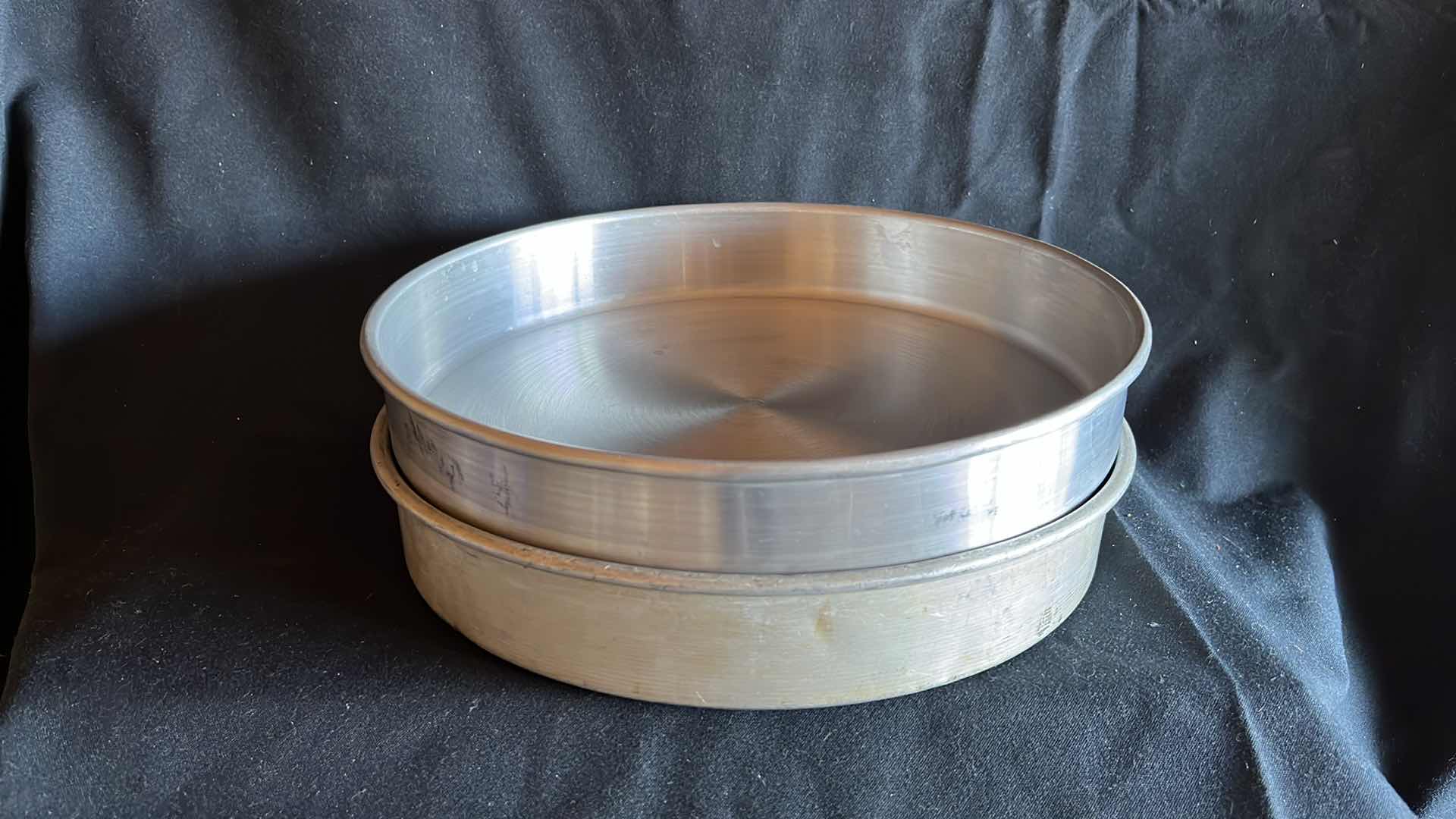 Photo 1 of LAYER CAKE PAN 12” X 2” (2)