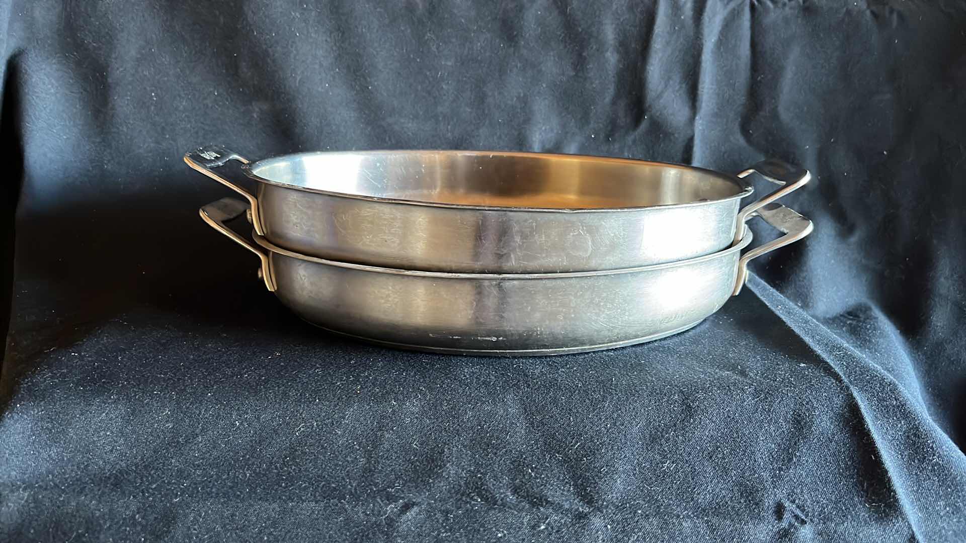 Photo 1 of BON CHEF CUCINA STAINLESS STEEL OVAL OVEN BAKING DISH WITH HANDLES 12” X 9” (2)