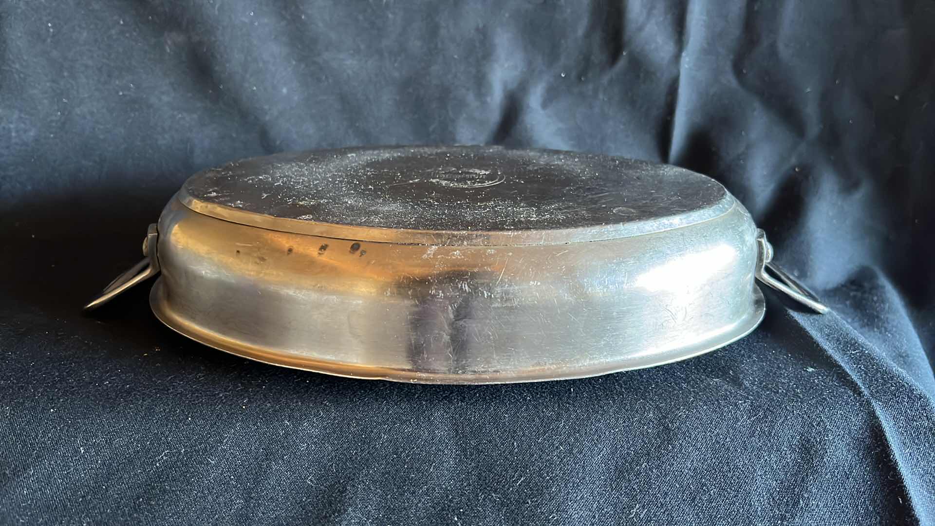 Photo 1 of BON CHEF CUCINA STAINLESS STEEL OVAL OVEN BAKING DISH WITH HANDLES 12” X 9” (2)