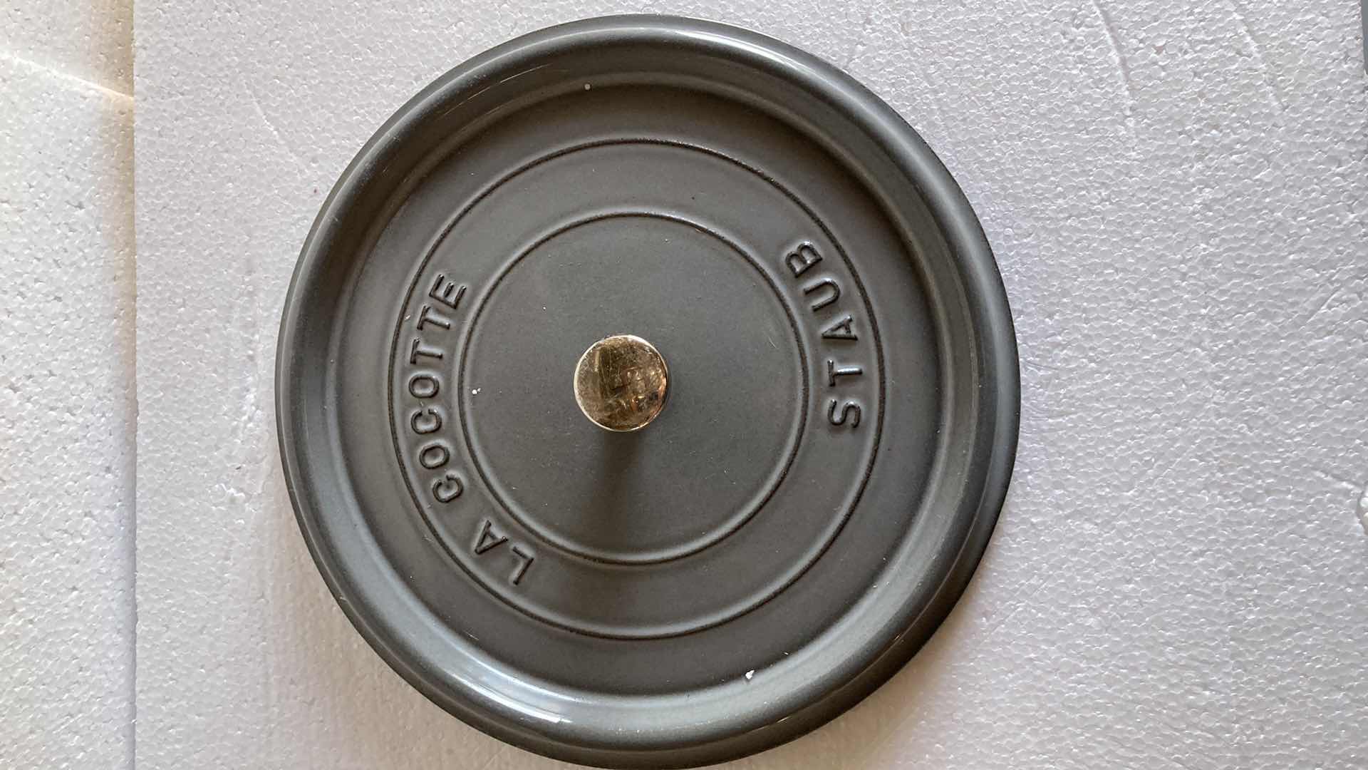 Photo 4 of LA COCOTTE STAUB REPLACEMENT LIDS (3) 11.75”