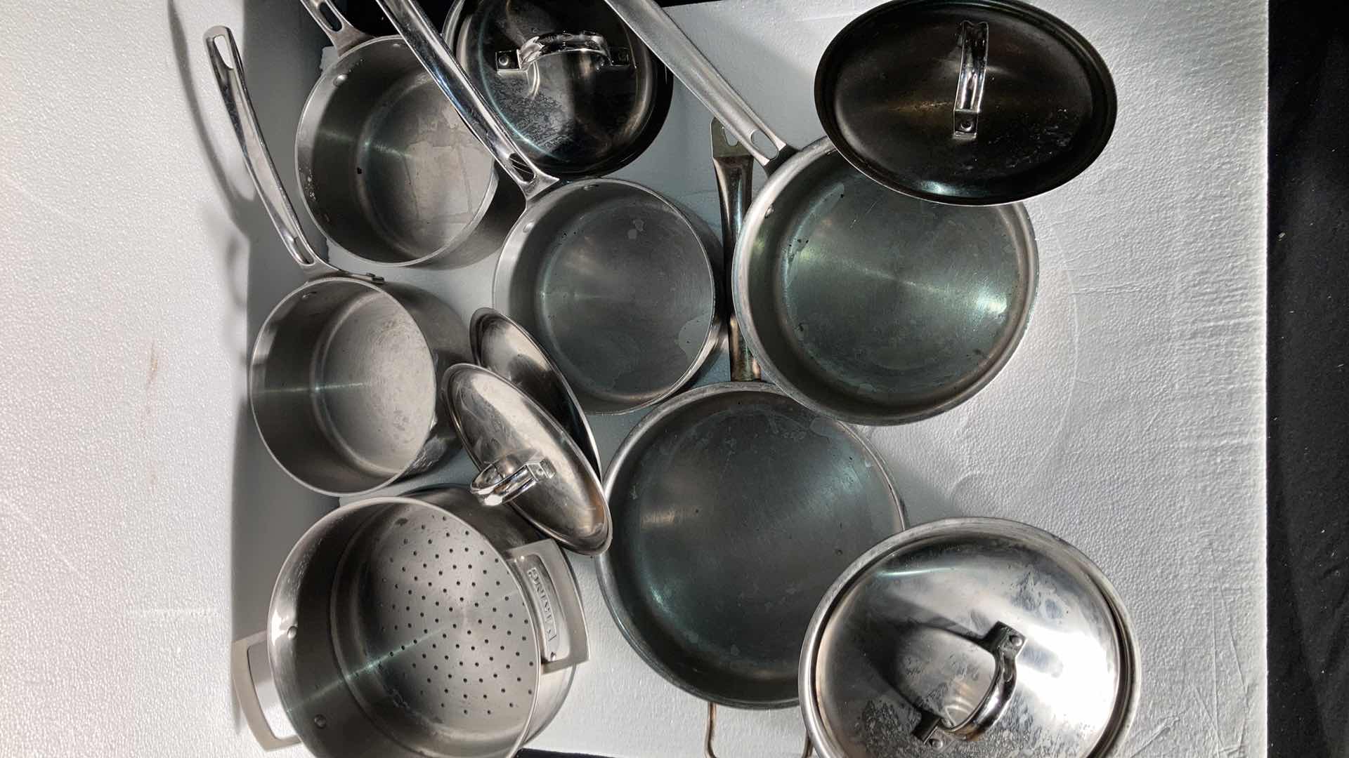 Photo 1 of VIKING COOKWARE POT SET (6)