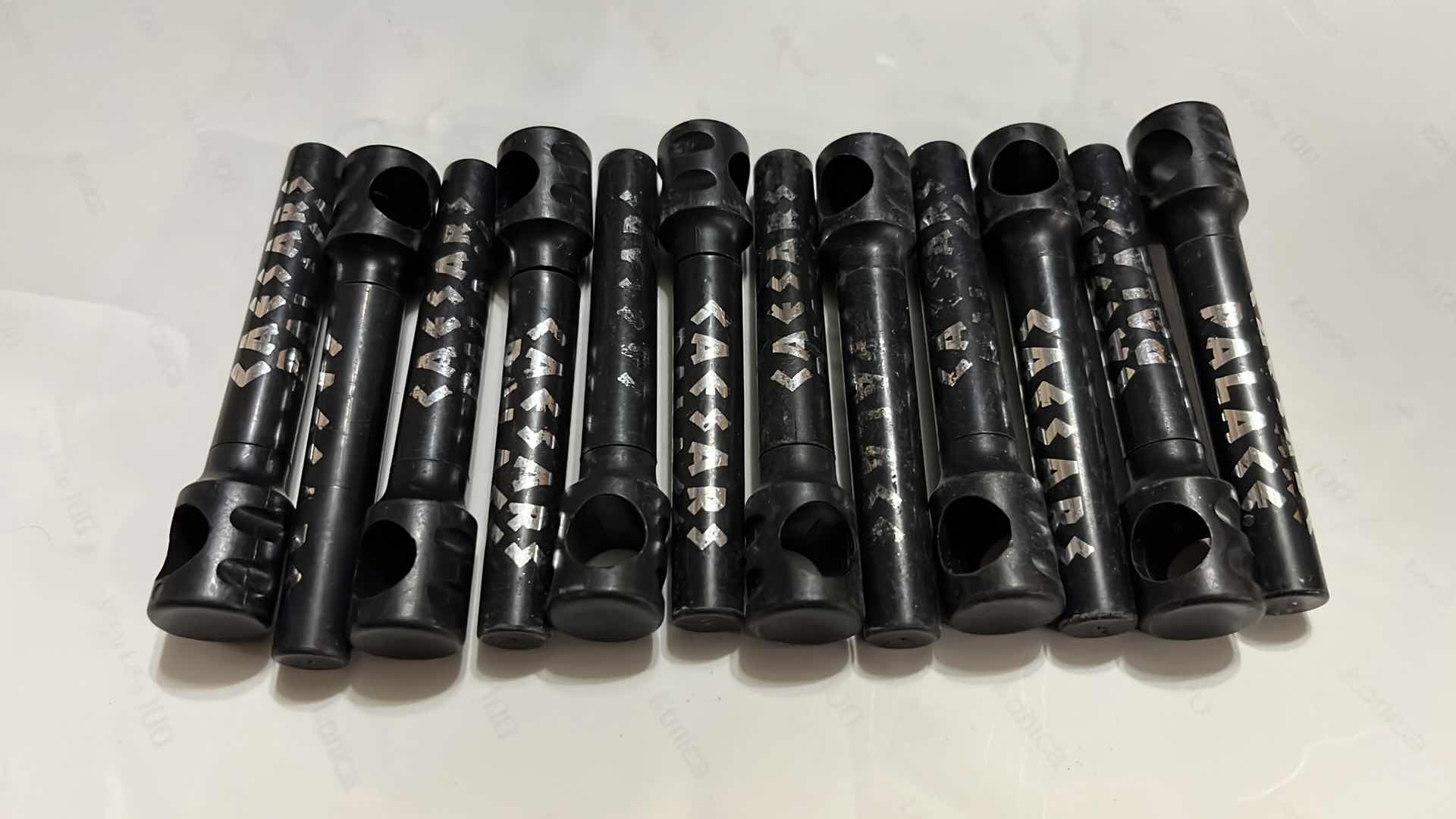 Photo 4 of CAESARS PALACE WINE OPENER, 2 PC PLASTIC TRAVELING CORKSCREW (12)