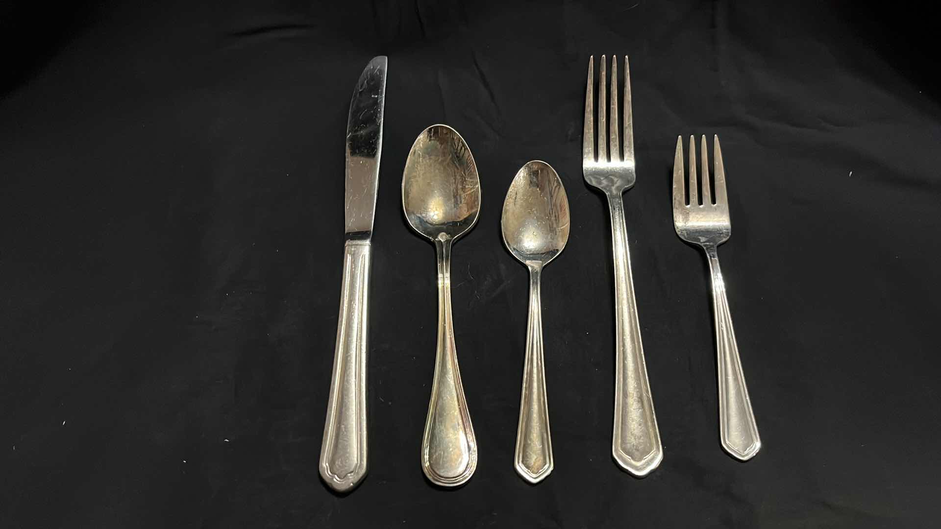 Photo 1 of FLATWARE, VARIOUS STYLES, 10 PCS EACH UTENSIL (50 PCS)