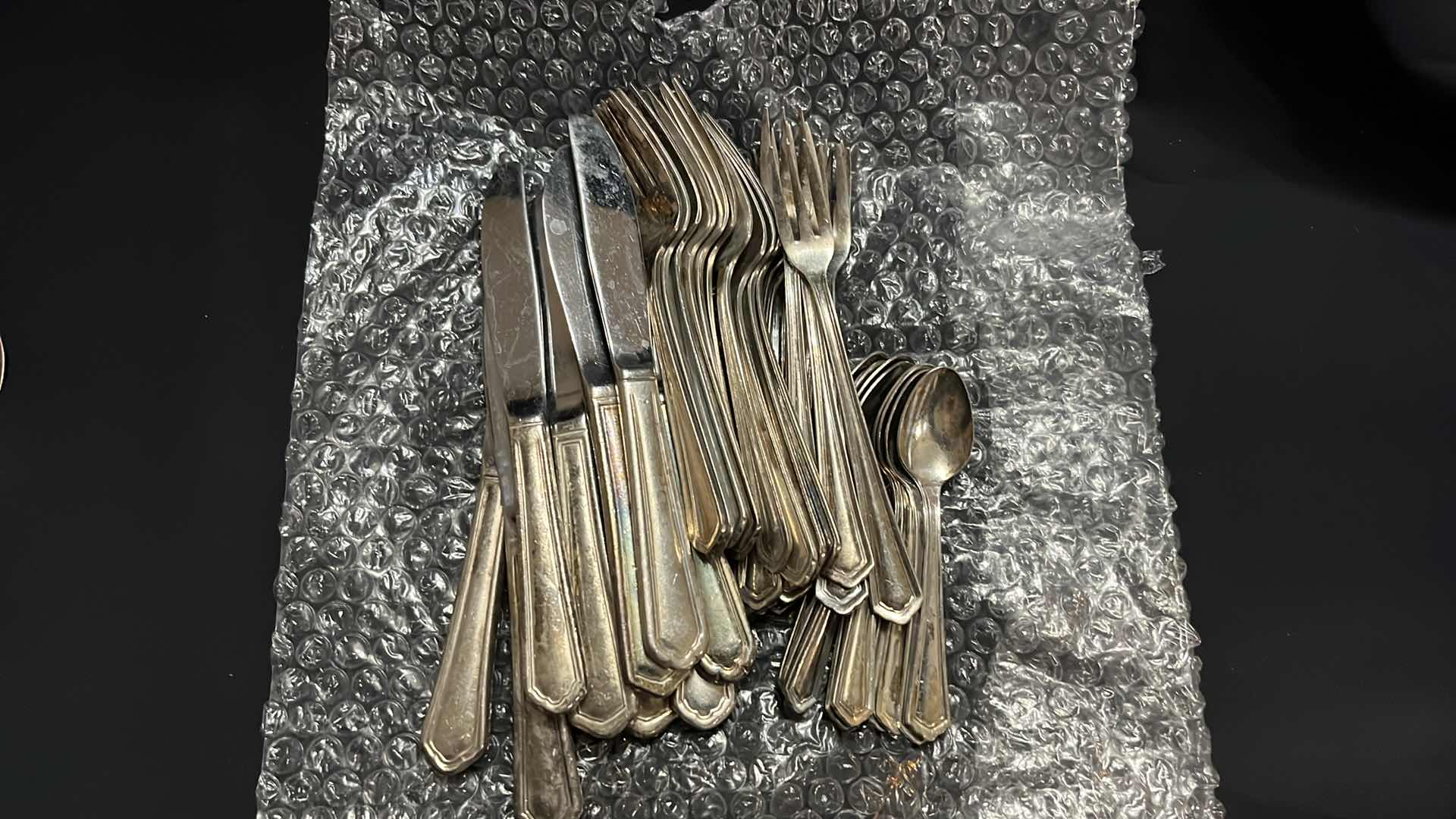 Photo 1 of FLATWARE, VARIOUS STYLES, 10 PCS EACH UTENSIL, 4.25” to 7” (40 PCS)