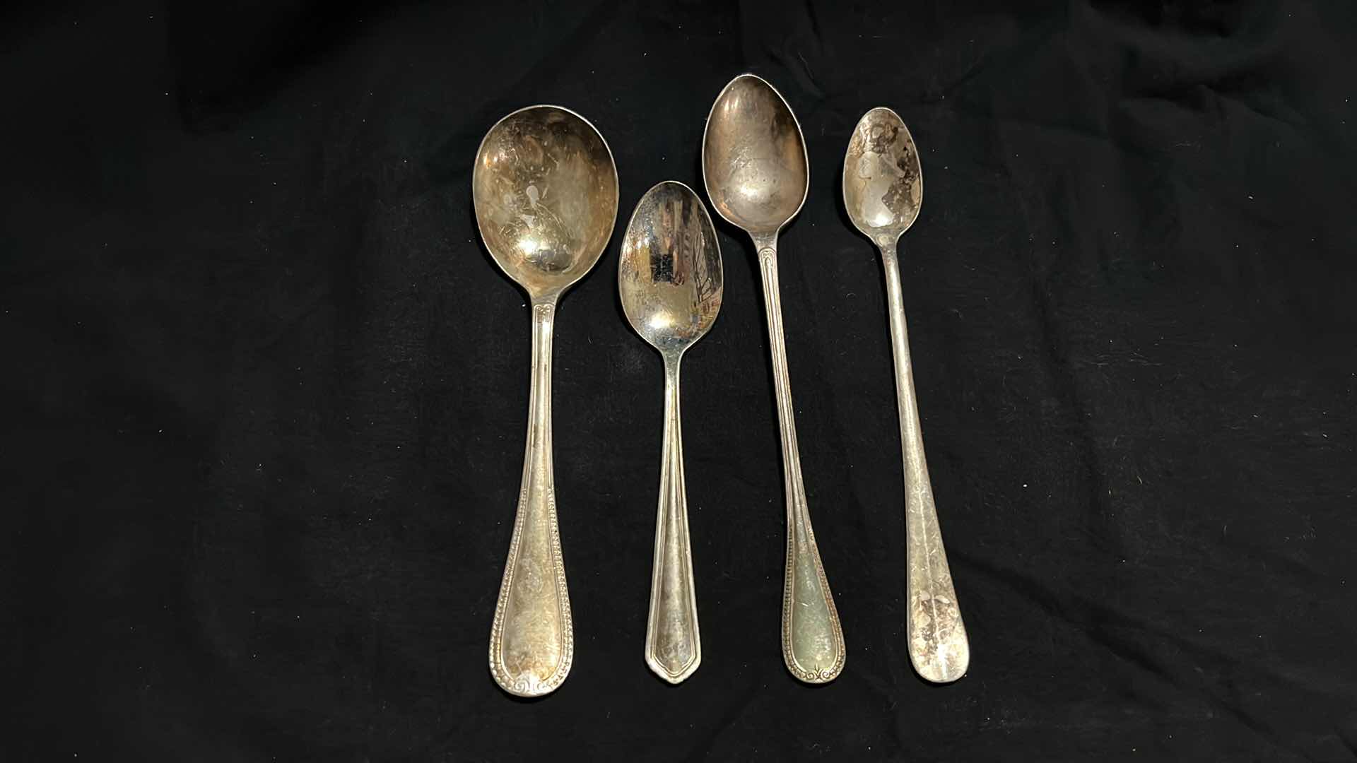 Photo 1 of FLATWARE, VARIOUS STYLES, 20 PCS EACH UTENSIL,  6”- 9”, SPOON SIZES ARE MIXED (60 PCS)