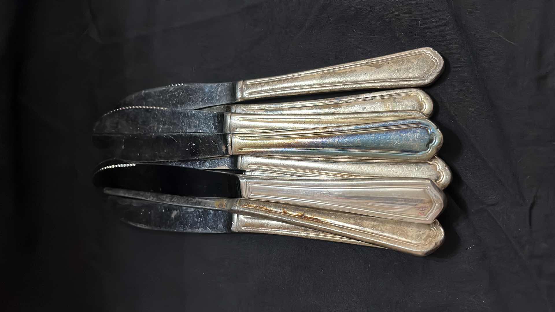 Photo 1 of FLATWARE, VARIOUS STYLES WITHIN UTENSILS, 10 PCS EACH UTENSIL, 7”- 9” (30 PCS)