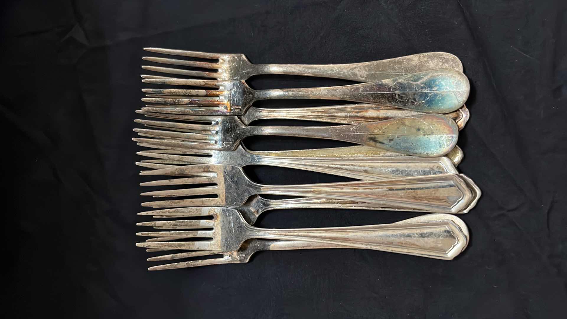 Photo 1 of FLATWARE, VARIOUS STYLES WITHIN UTENSILS, 10 PCS EACH UTENSIL, 7”- 9” (30 PCS)