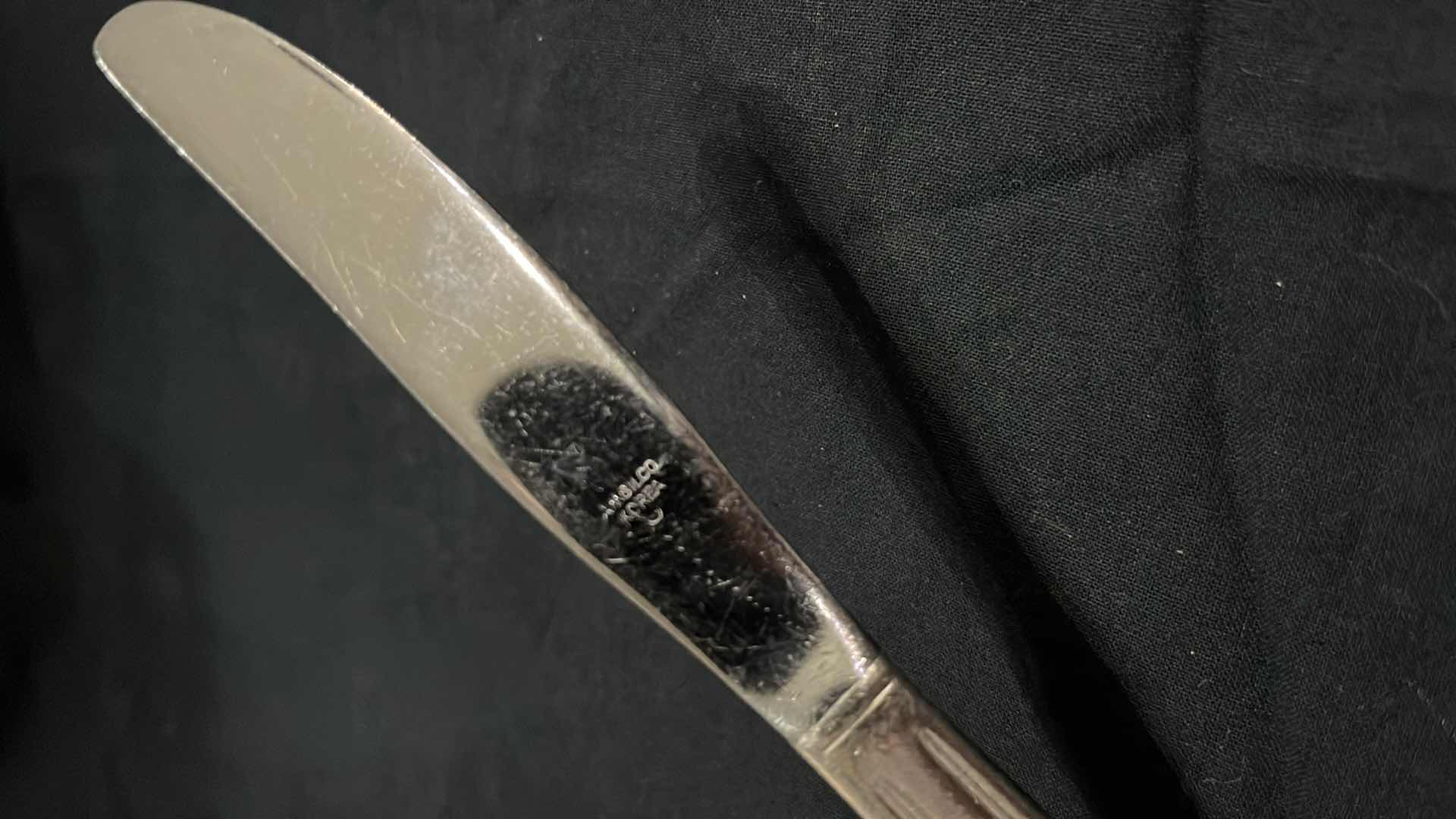 Photo 1 of FLATWARE, 7.25” BUTTER KNIVES (30 PCS)