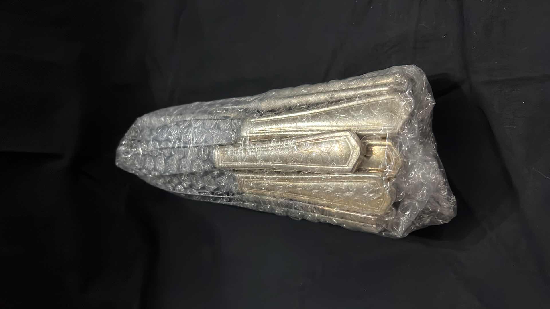 Photo 1 of FLATWARE, 7.25” BUTTER KNIVES (30 PCS)