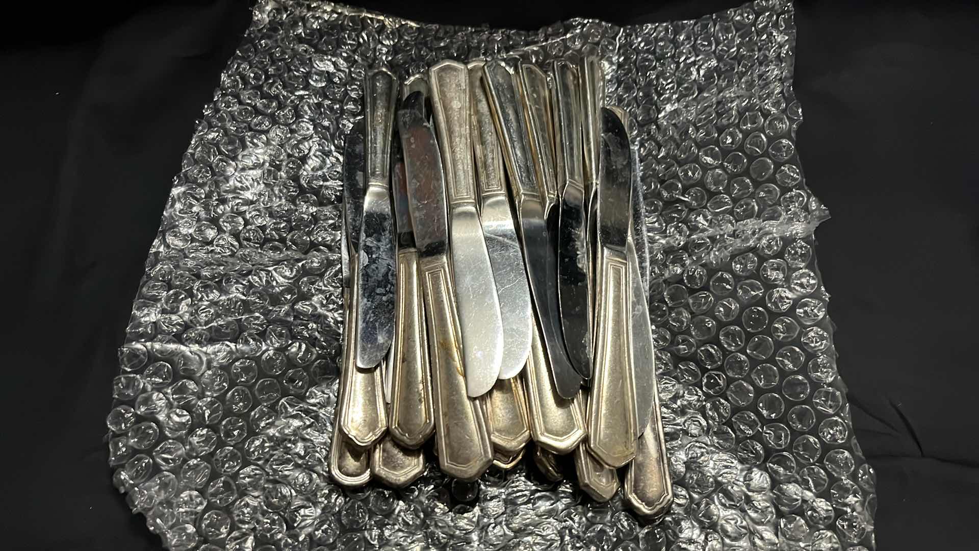 Photo 2 of FLATWARE, 7.25” BUTTER KNIVES (30 PCS)