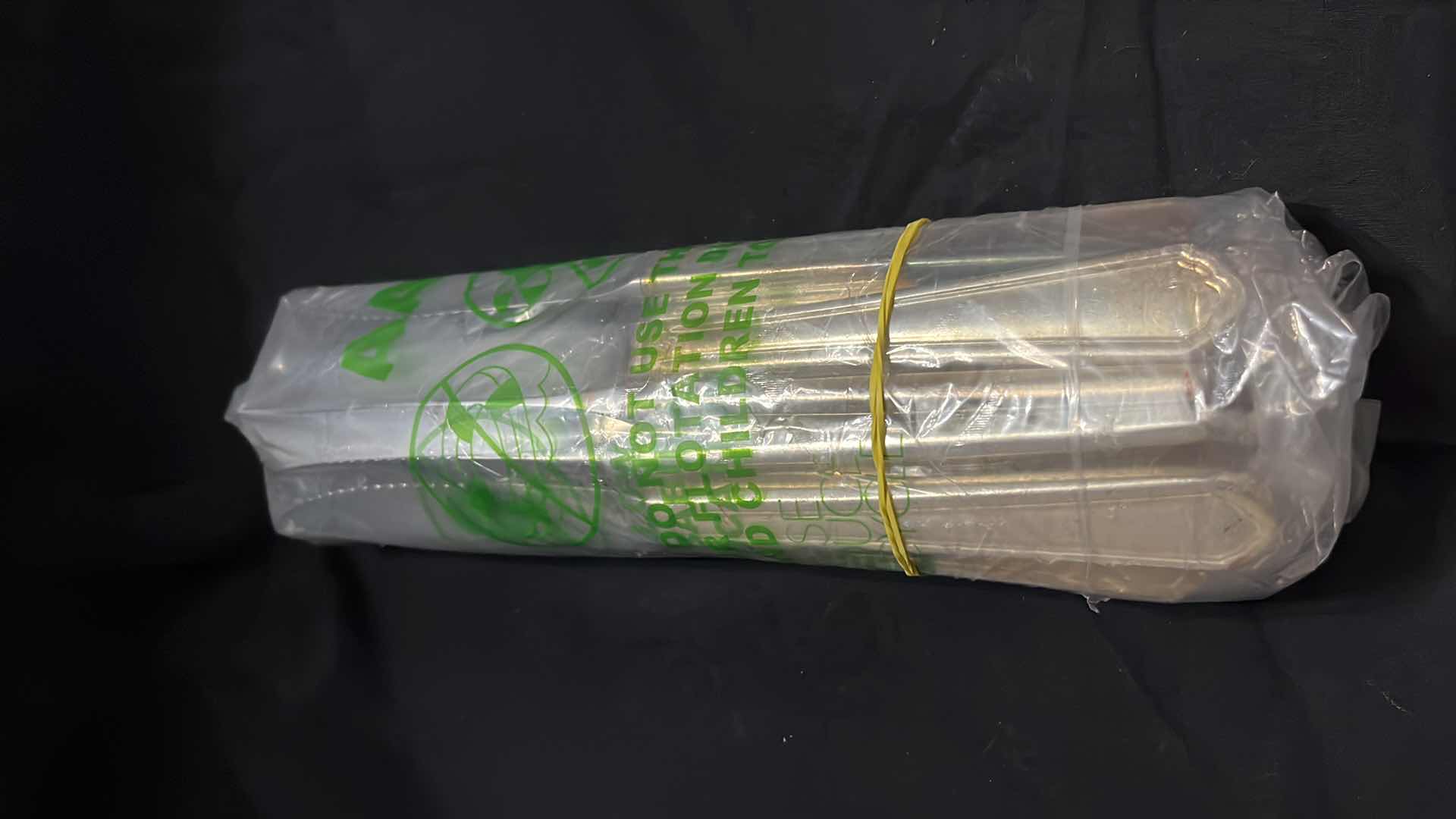 Photo 4 of FLATWARE, 9” KNIVES (30 PCS)