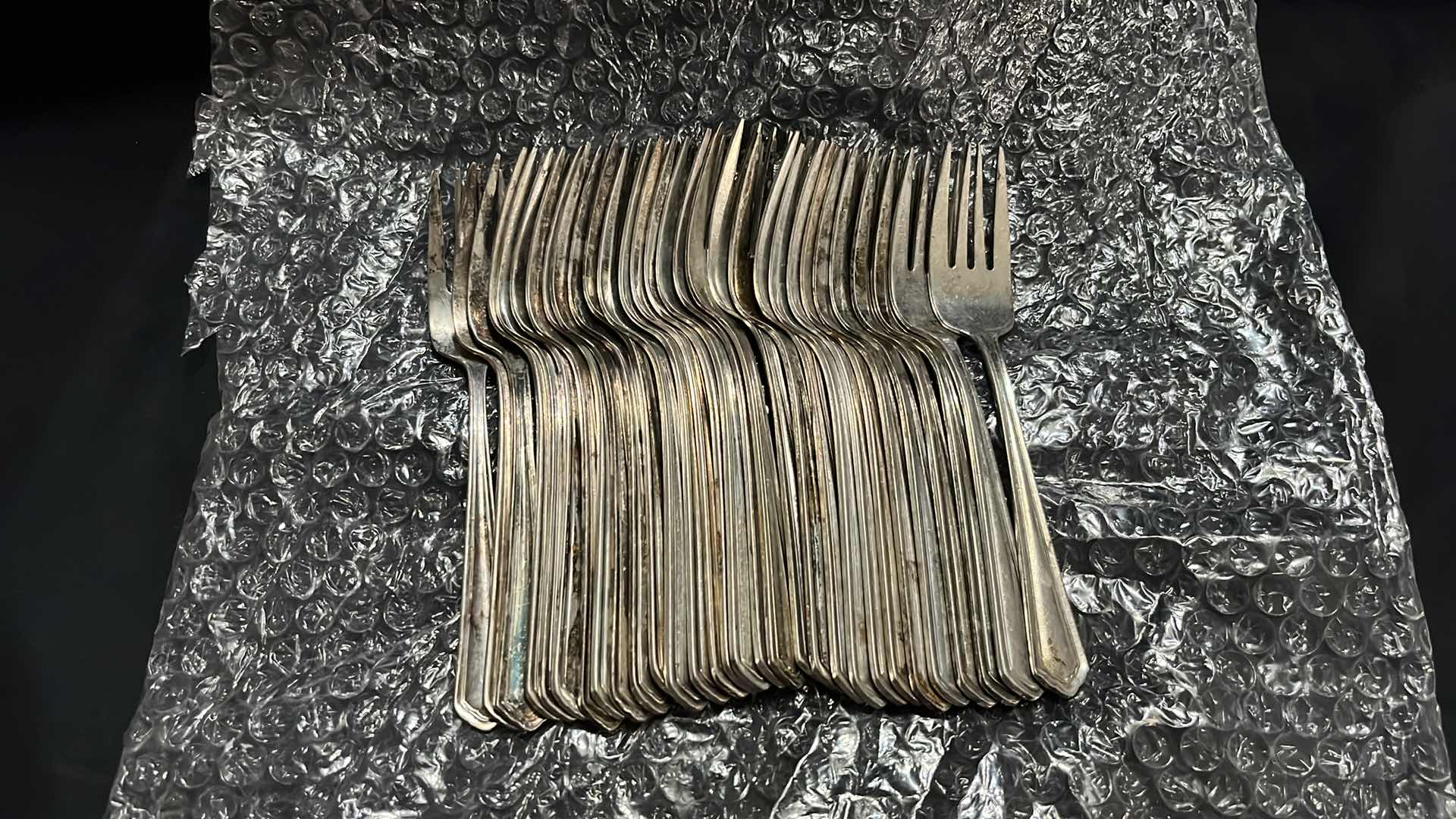 Photo 1 of FLATWARE, 6” FORKS (30 PCS)