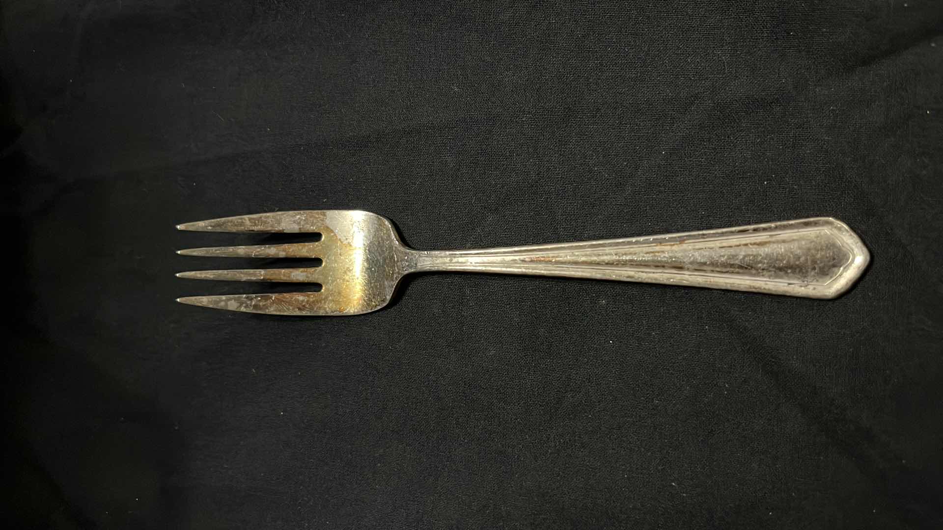 Photo 1 of FLATWARE, 6” FORKS (30 PCS)