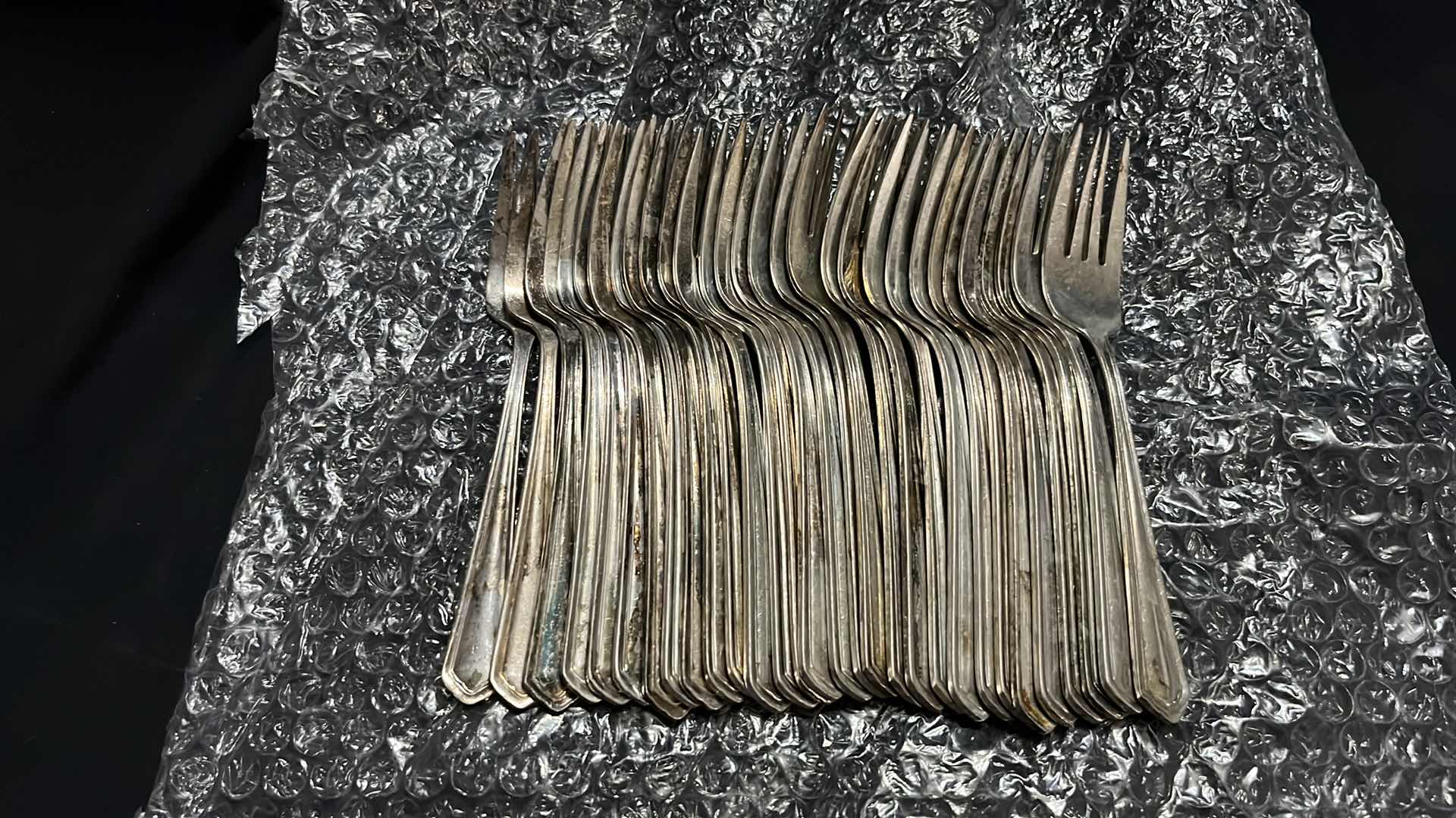 Photo 1 of FLATWARE, 6” FORKS (30 PCS)