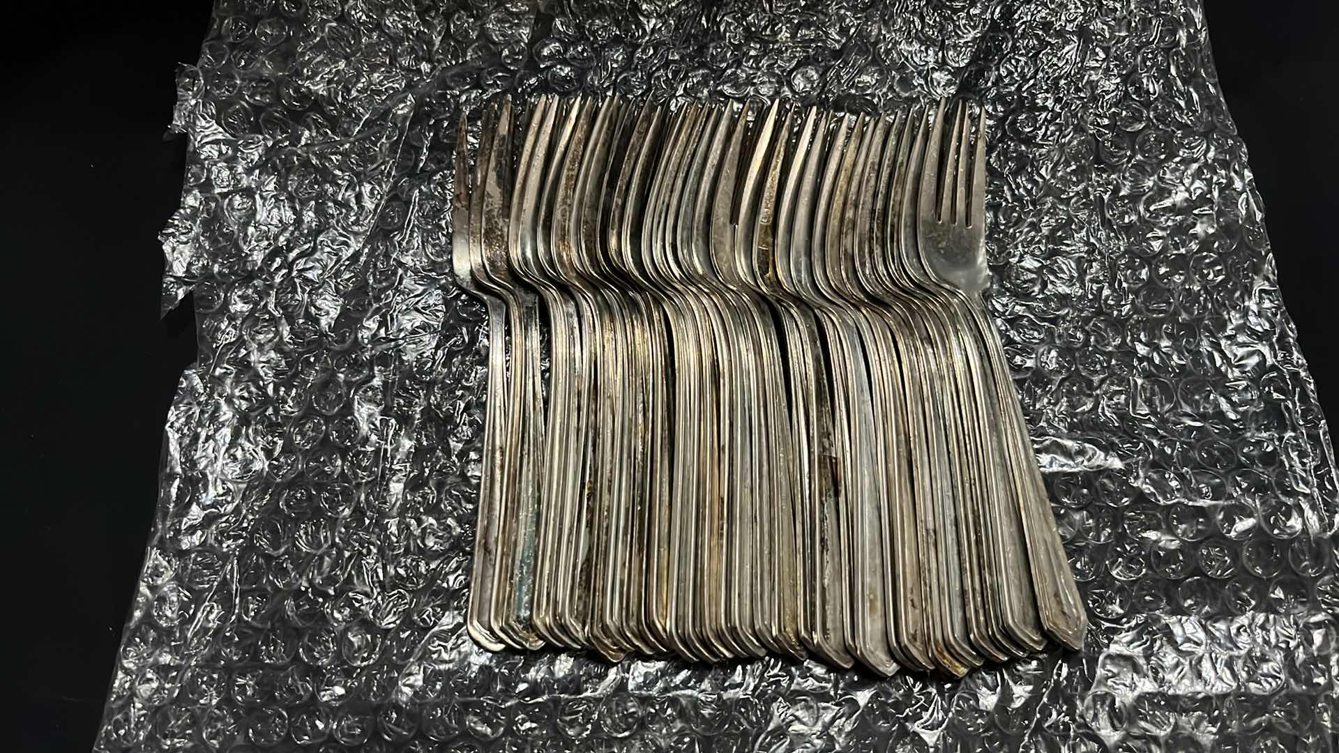 Photo 2 of FLATWARE, 6” FORKS (30 PCS)