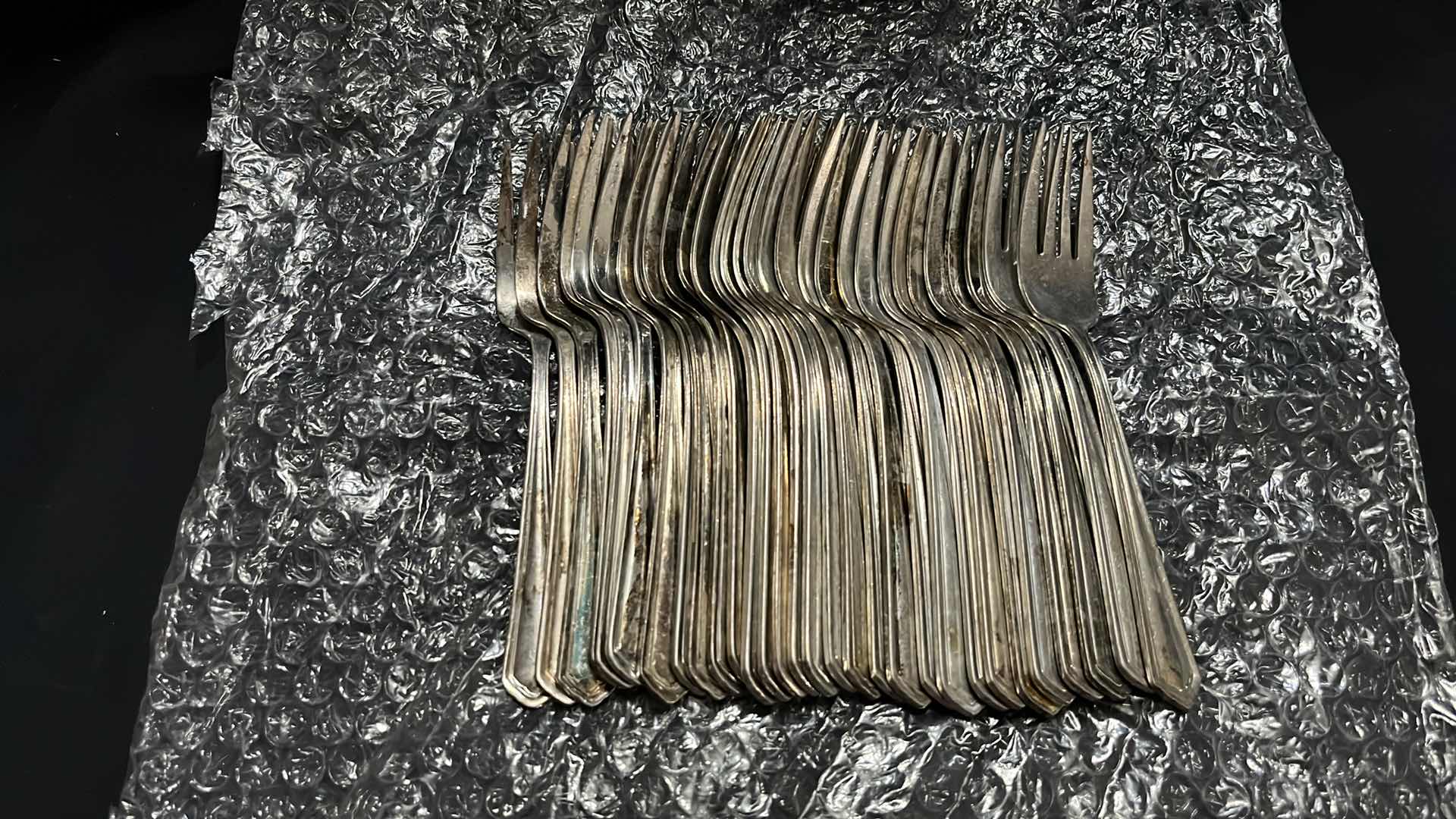 Photo 2 of FLATWARE, 6” FORKS (30 PCS)