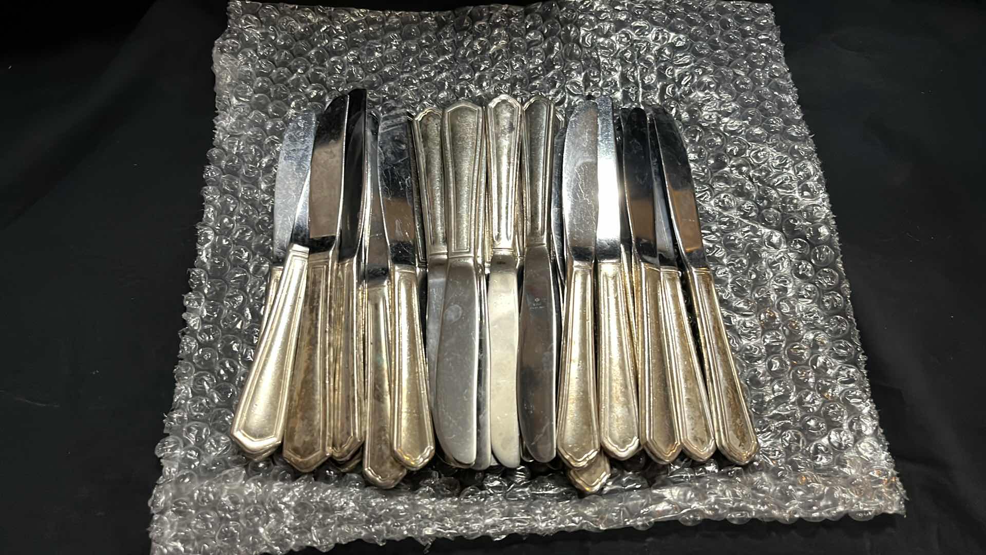 Photo 2 of FLATWARE, 7.25” BUTTER KNIVES (27 PCS)