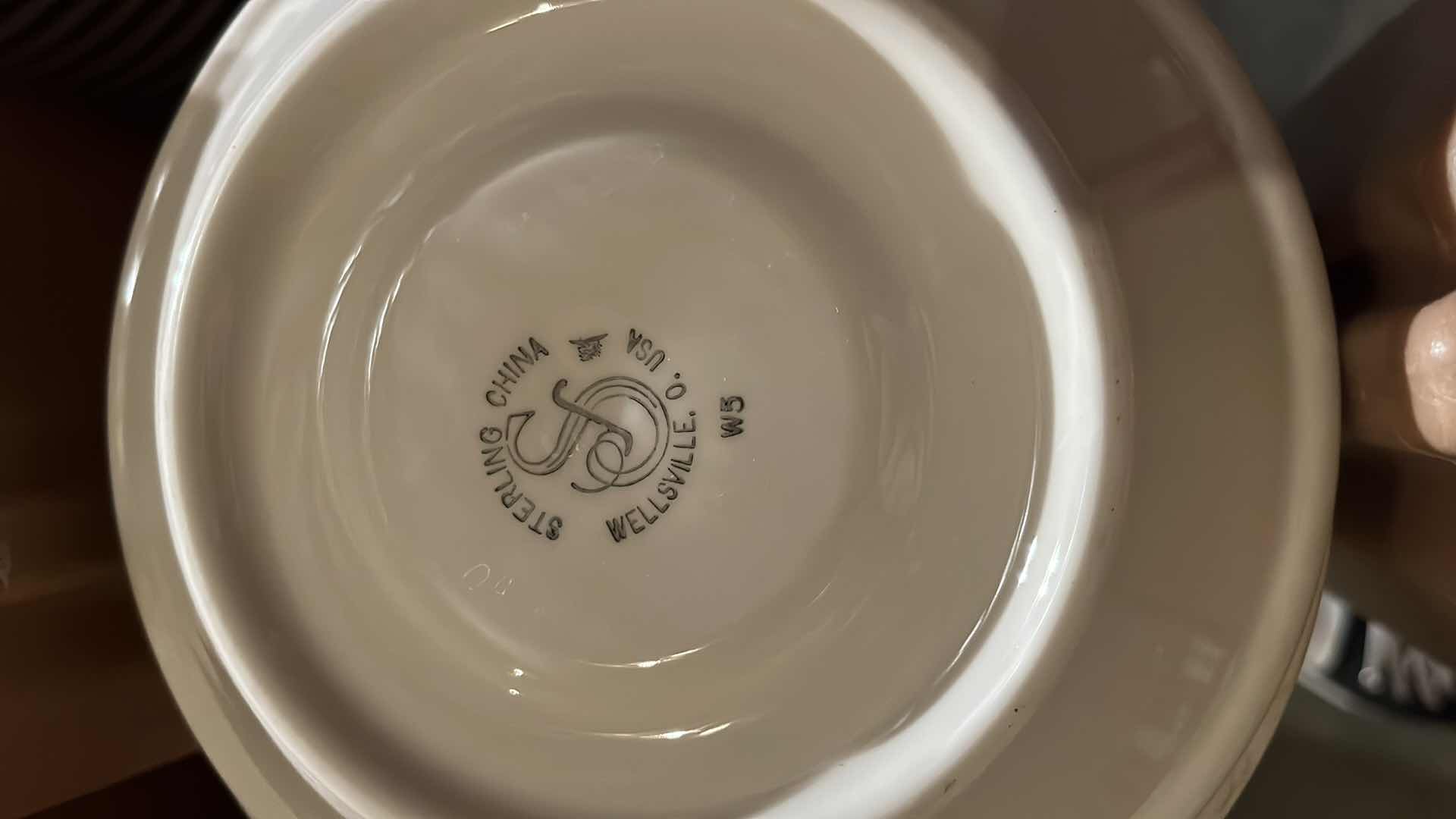 Photo 1 of CAMBRO DISH CART W WHITE SAUCER PLATES