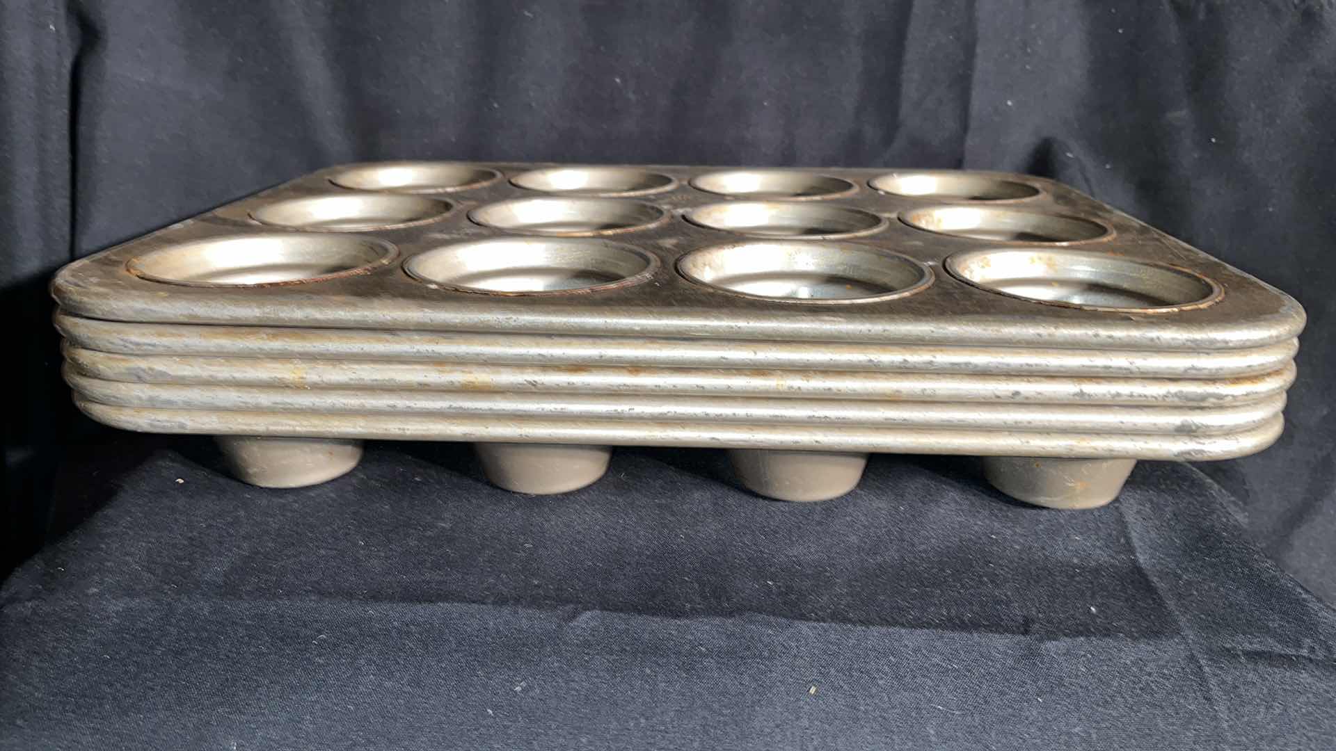 Photo 1 of CHICAGO METALLIC MUFFIN PAN, VARIOUS CONDITIONS MODEL #355F (5)