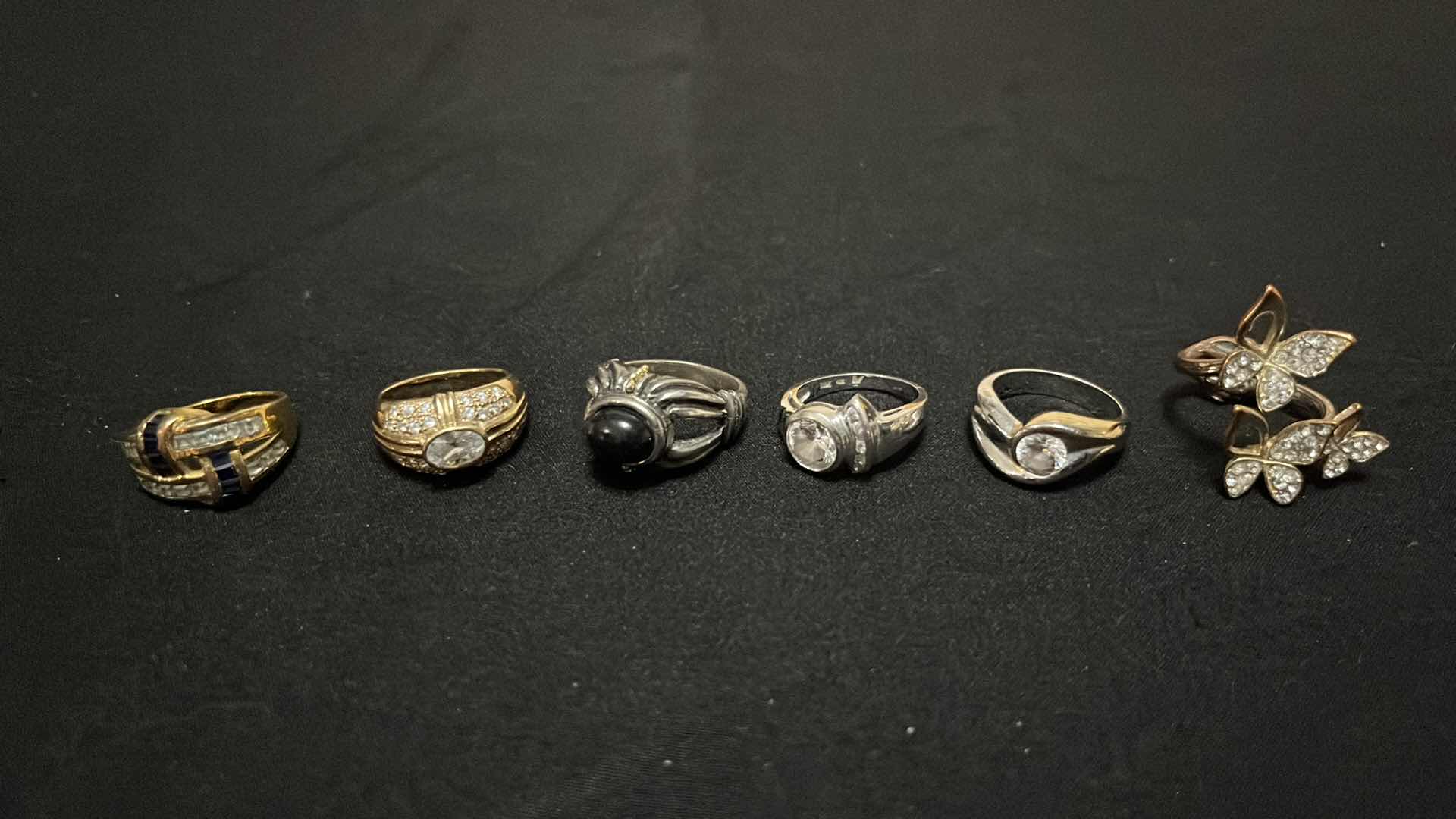 Photo 4 of RINGS, 16 PCS COSTUME JEWELRY