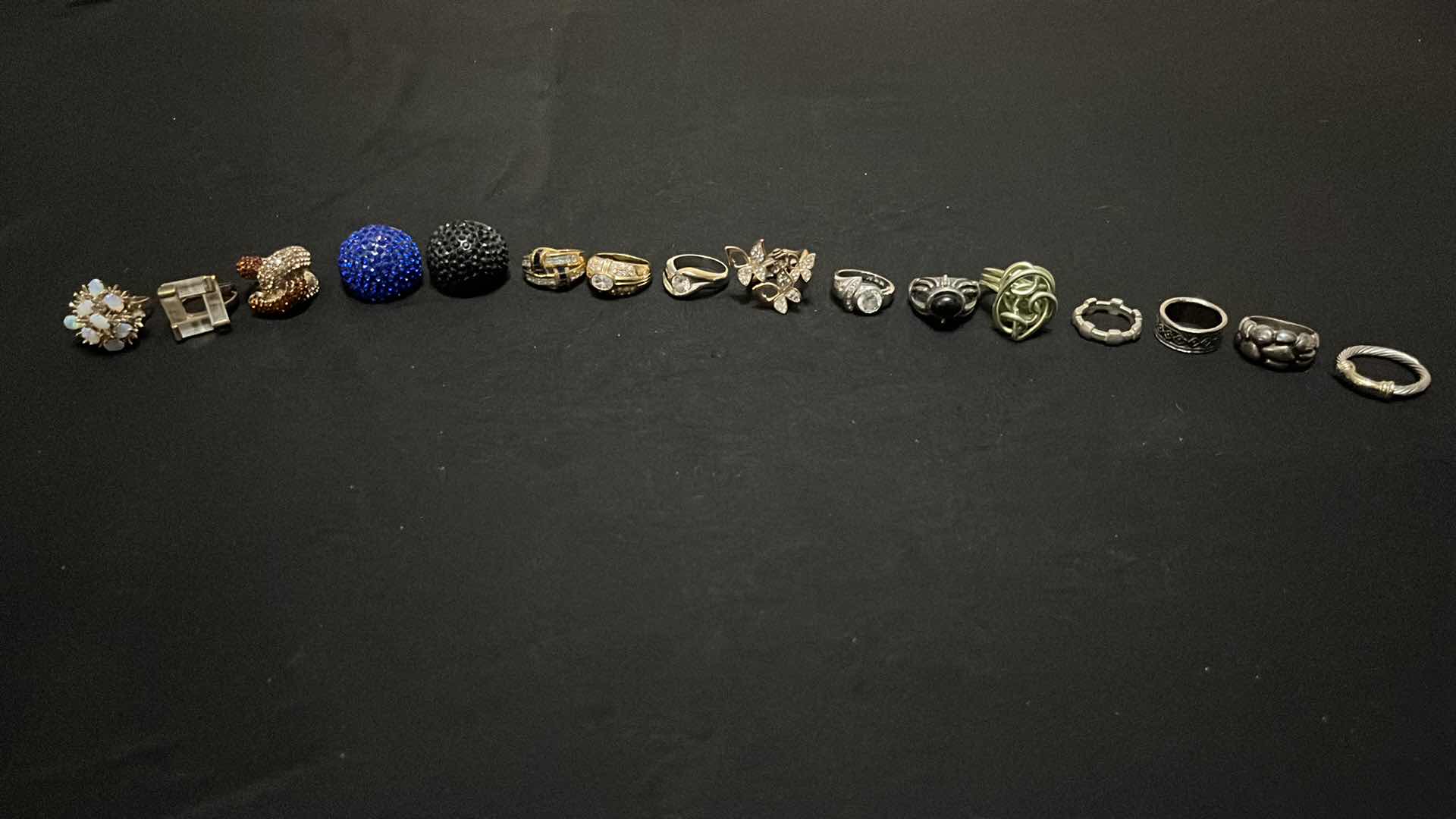 Photo 1 of RINGS, 16 PCS COSTUME JEWELRY