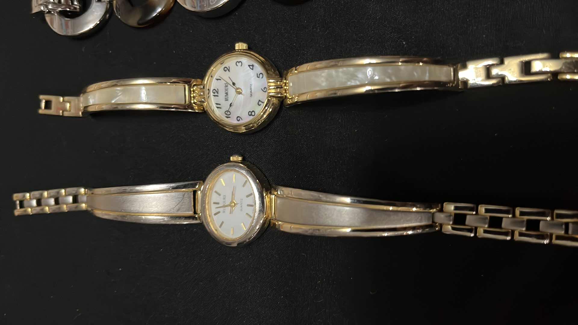 Photo 1 of WATCHES 8 PCS