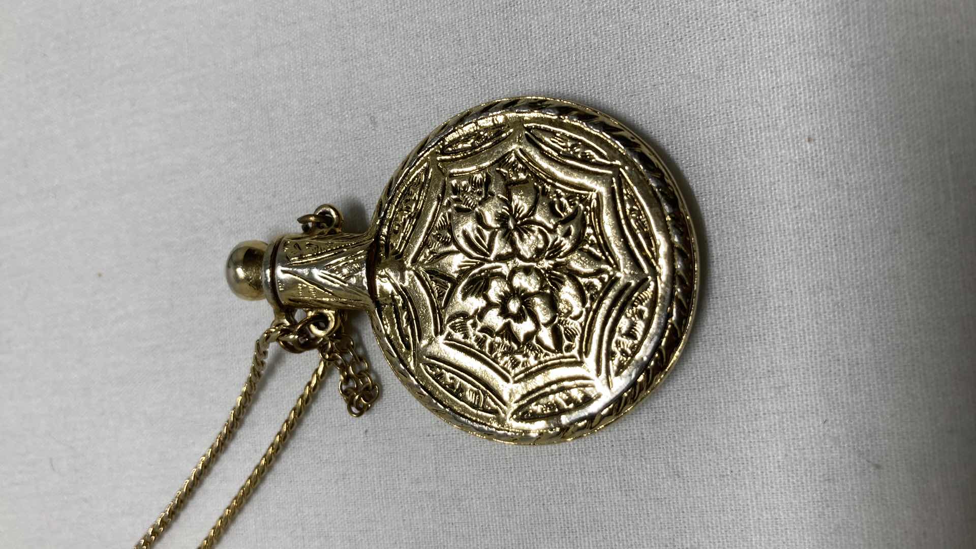 Photo 1 of 1928 BRAND GOLD & SILVER FINISH 32” NECKLACE W PERFUME FLASK 2” PENDANT