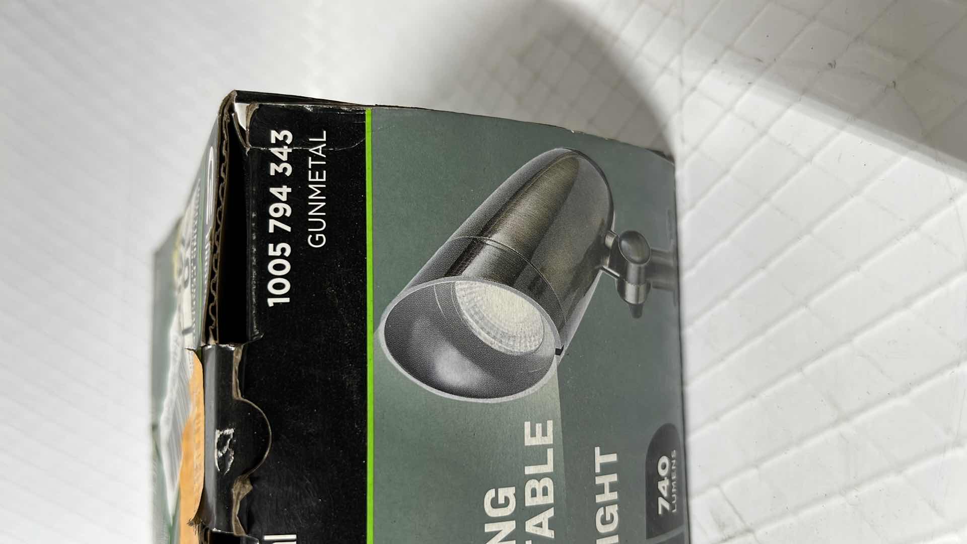 Photo 1 of NEW COMMERCIAL ELECTRIC LOW VOLTAGE LED COLOR CHANGING ADJUSTABLE BEAM SPOT LIGHT, 740 LUMENS, GUNMETAL BRASS (1005 794 343)