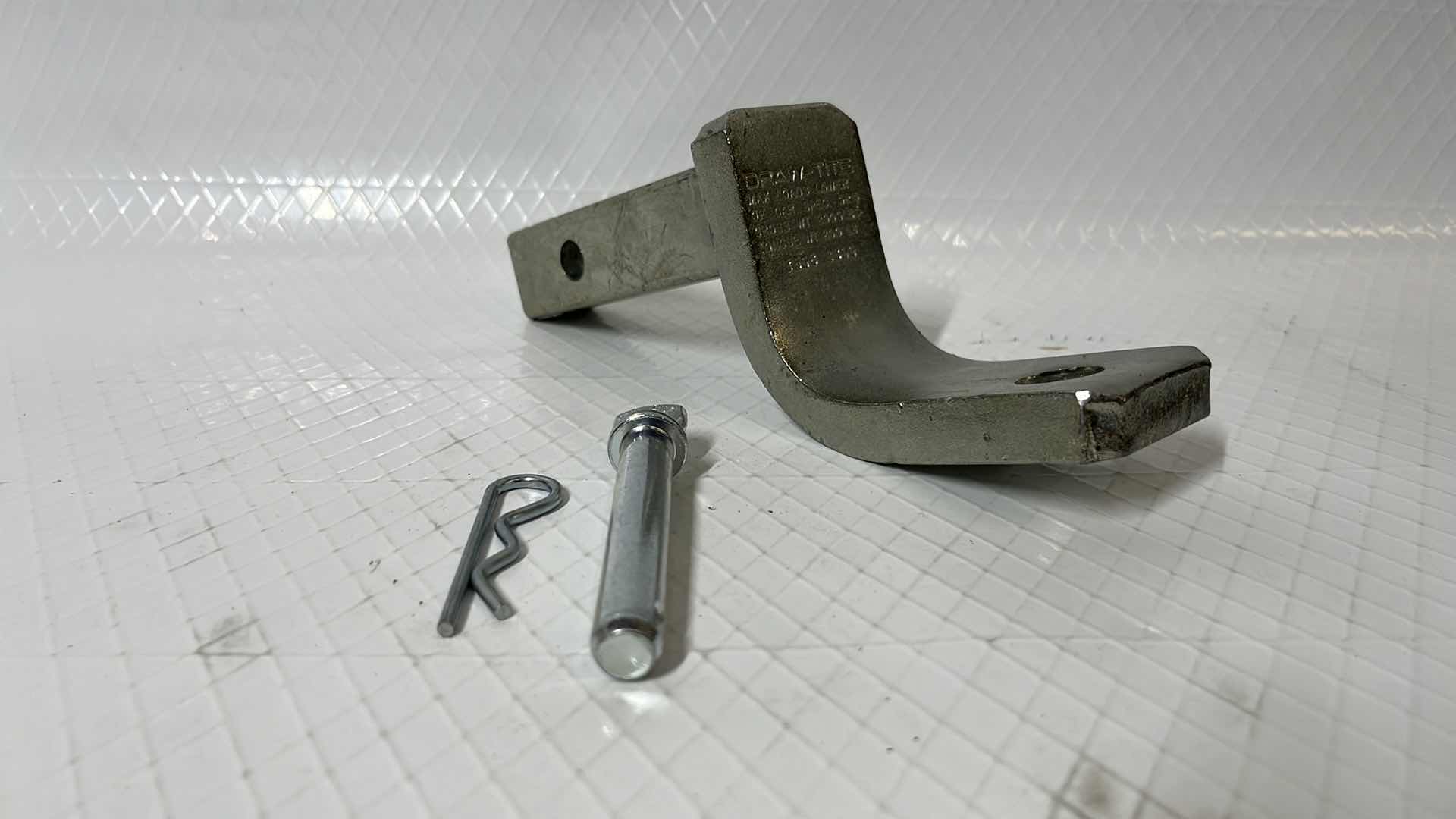 Photo 1 of DRAW-TITE ZINC DRAWBAR KIT, GROSS WT 2000LB TONGUE WT 200LB (3593)
