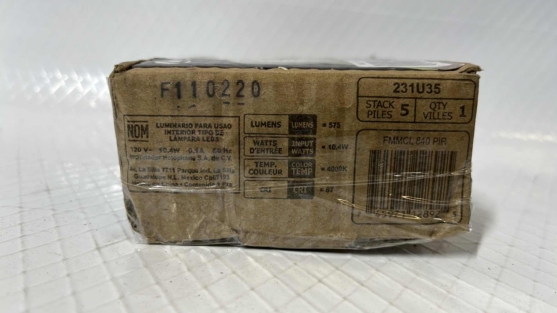 Photo 1 of LITHONIA LIGHTING 7” LED CLOSET LIGHT W MOTION SENSOR, 575 LUMENS, COOL WHITE (FMMCL 840 PIR)