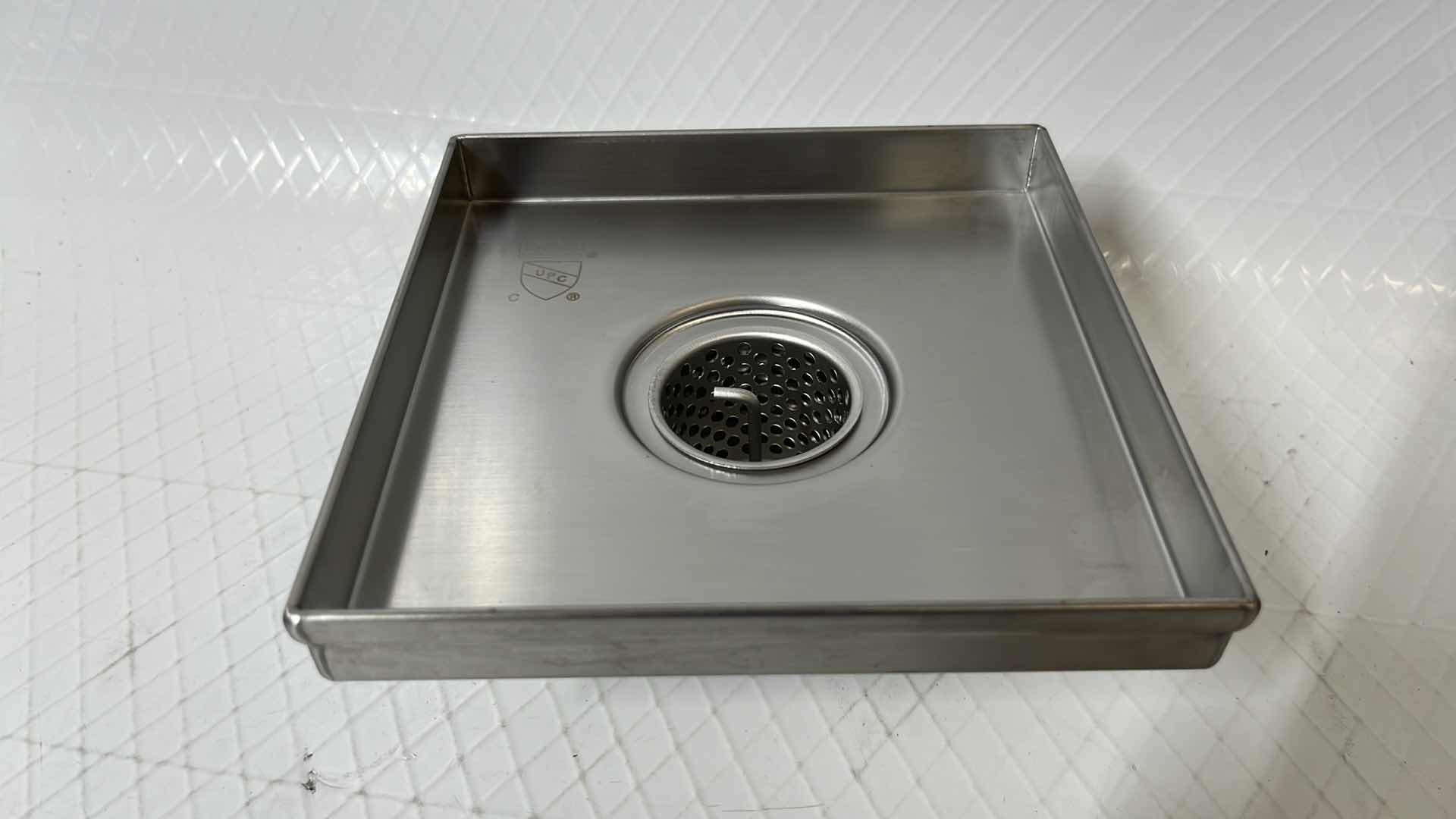 Photo 3 of NEW OATEY DESIGNLINE 6” x 6”WAVE PATTERN GRATE DRAIN KIT