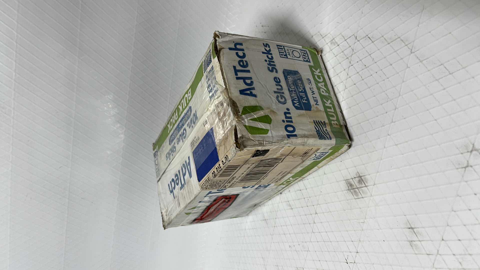 Photo 1 of ADTECH 10” GLUE STICKS BULK PACK, MULTI TEMP FULL SIZE .44” D