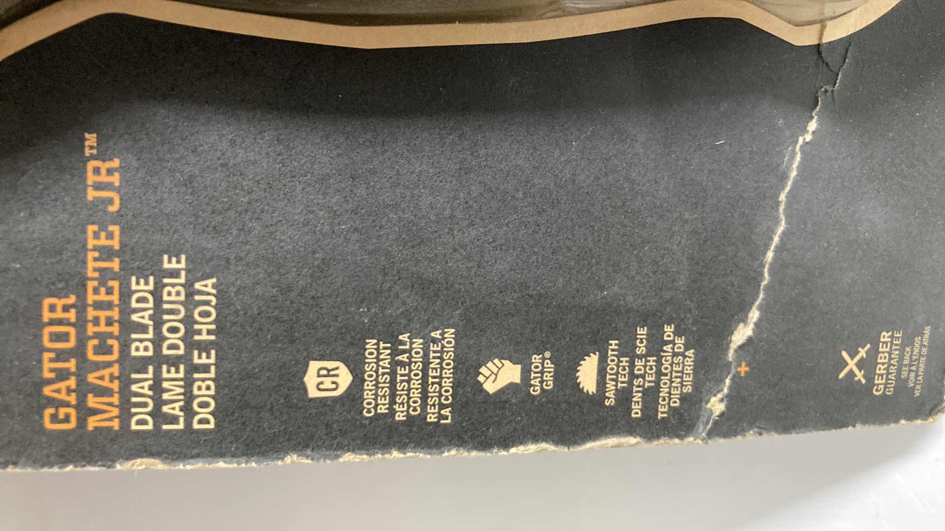 Photo 1 of NEW GERBER GATOR CARBON STEEL GATOR GRIP MACHETE JR W SHEATH 2.25” X 19”