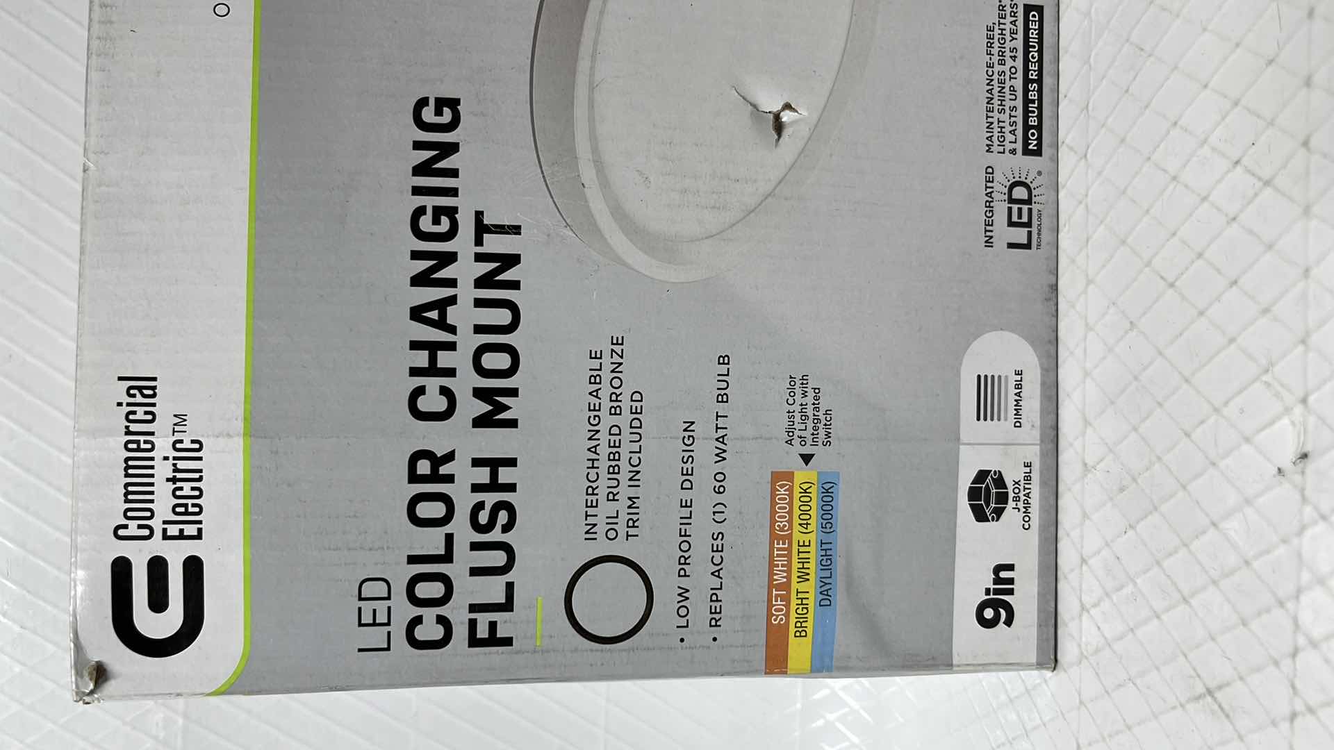 Photo 1 of COMMERCIAL ELECTRIC 9” LED COLOR CHANGING FLUSH MOUNT W INTERCHANGEABLE WHITE OR OIL RUBBED BRONZE TRIM (1005 682 971)