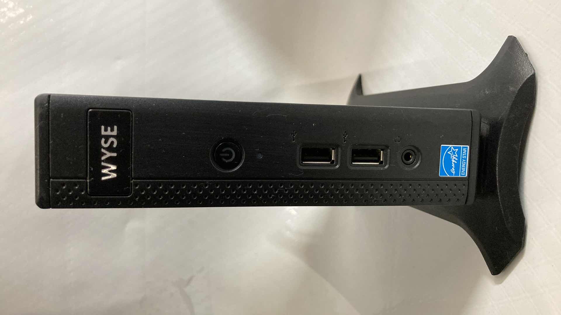 Photo 1 of DELL WYSE AMD G-T48E DUAL CORE 1.40GHz 8GB FLASH 2GB RAM THIN CLIENT MODEL Dx0D (3)