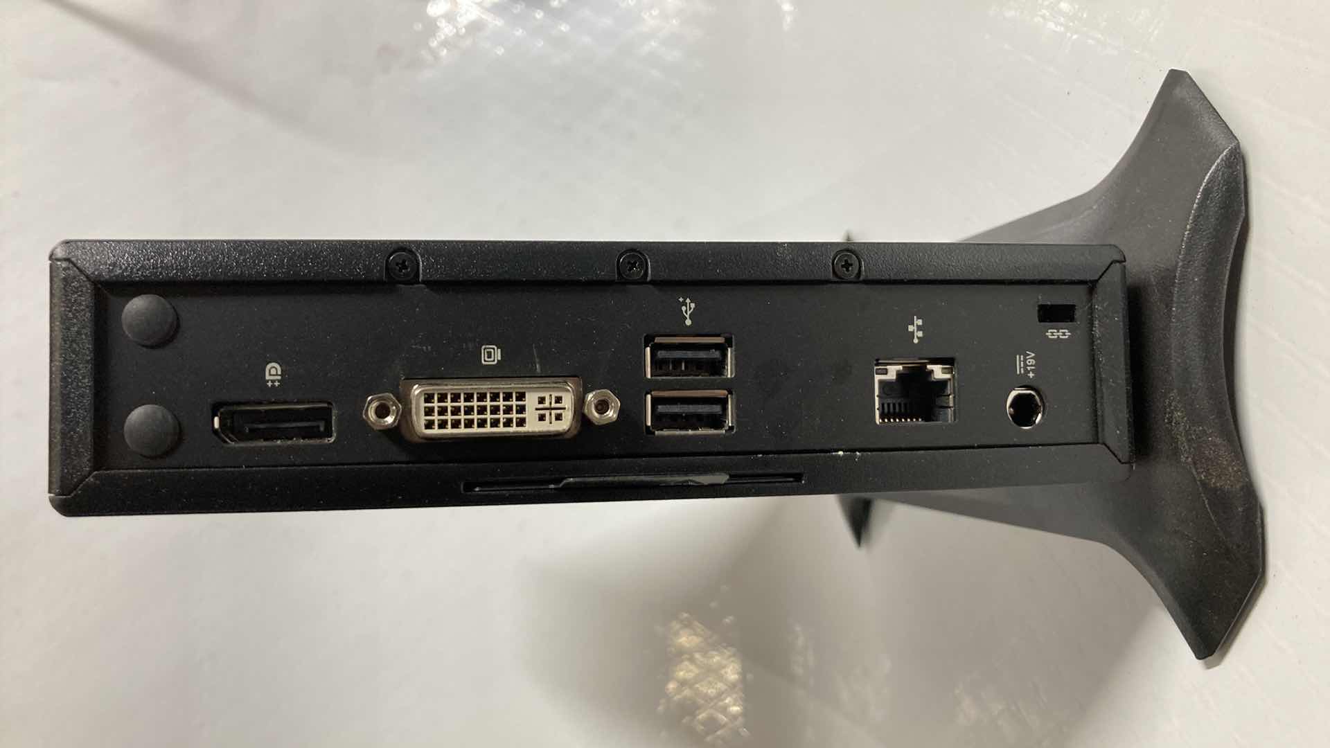 Photo 1 of DELL WYSE AMD G-T48E DUAL CORE 1.40GHz 8GB FLASH 2GB RAM THIN CLIENT MODEL Dx0D (2)