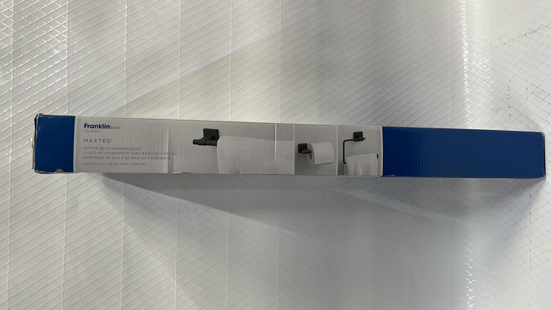 Photo 1 of NEW FRANKLIN BRASS MAXTED 3 PC BATH HARDWARE SET, MATTE BLACK (MAX63-MB-R)