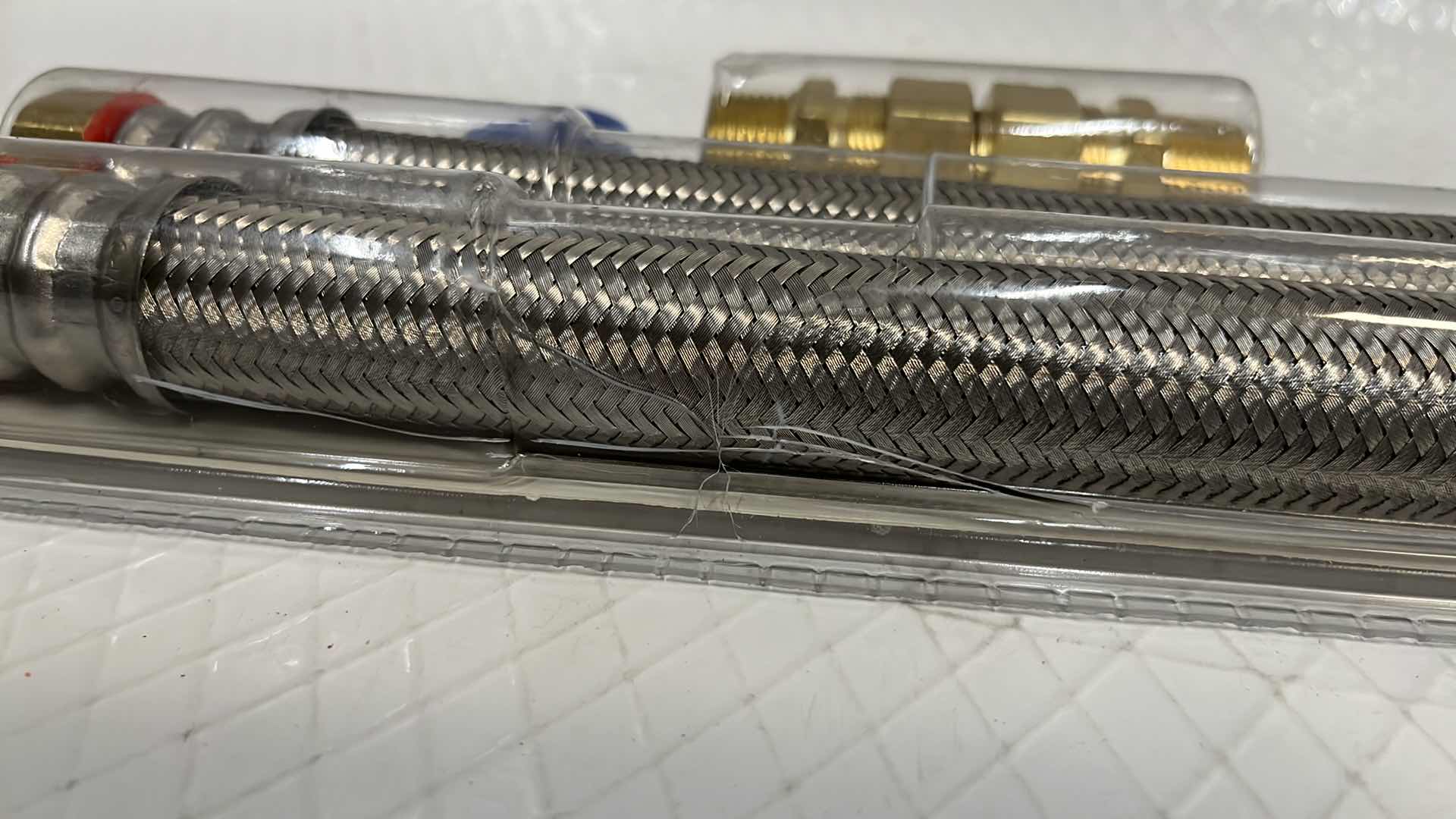 Photo 5 of EVERBILT WATER HEATER INSTALLATION KIT (1000 047 550)