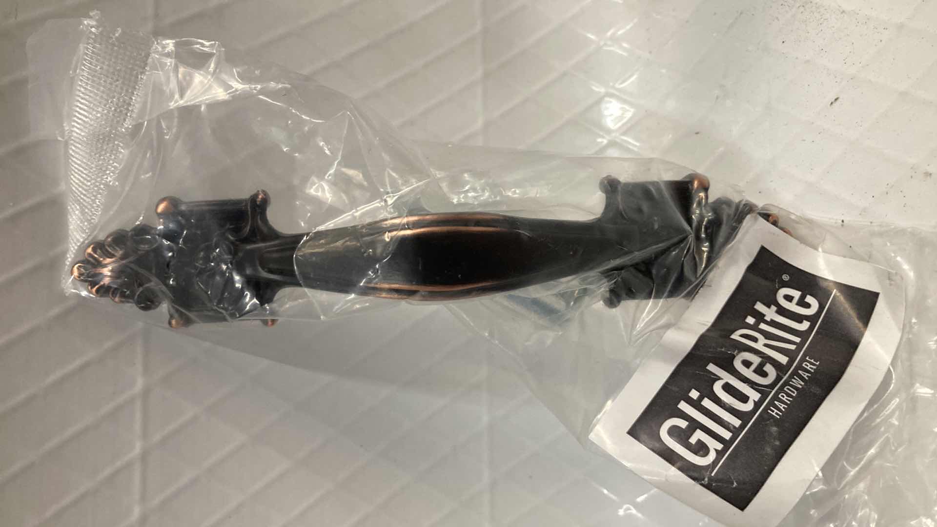 Photo 2 of GLIDE RITE OIL RUBBED BRONZE DECO CABINET HANDLES W HARDWARE 4116-ORB-1 (20) 3.5”