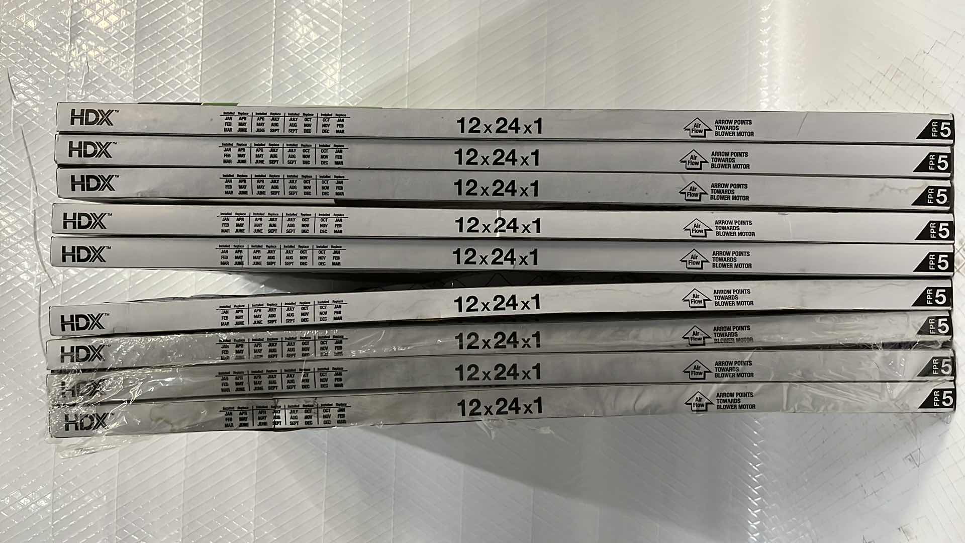 Photo 1 of 3- HDX FPR 5 DUST & POLLEN PLEATED AIR FILTER 3-PACK 12” X 24” X 1” (1005 797 450)