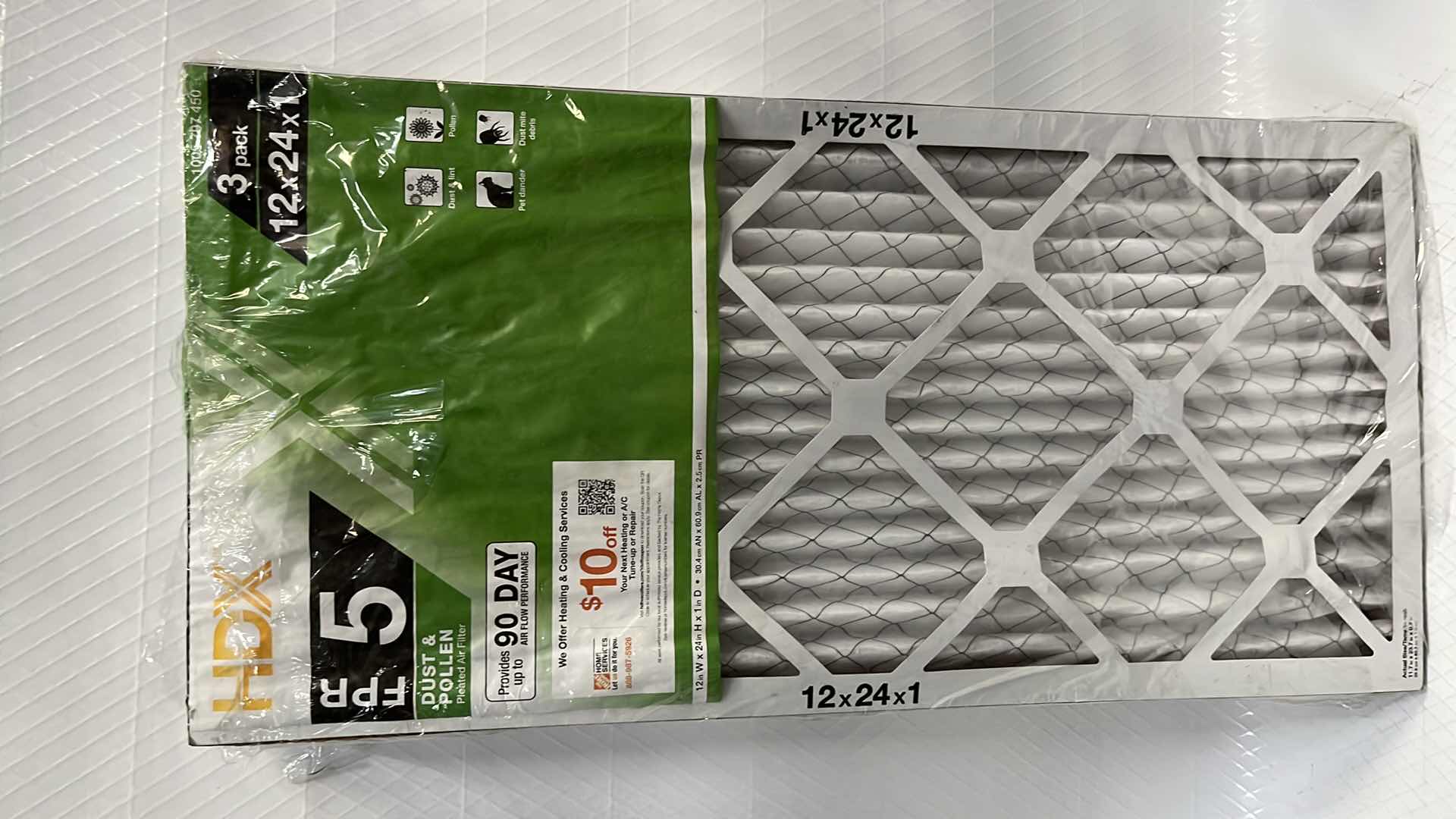 Photo 1 of 3- HDX FPR 5 DUST & POLLEN PLEATED AIR FILTER 3-PACK 12” X 24” X 1” (1005 797 450)